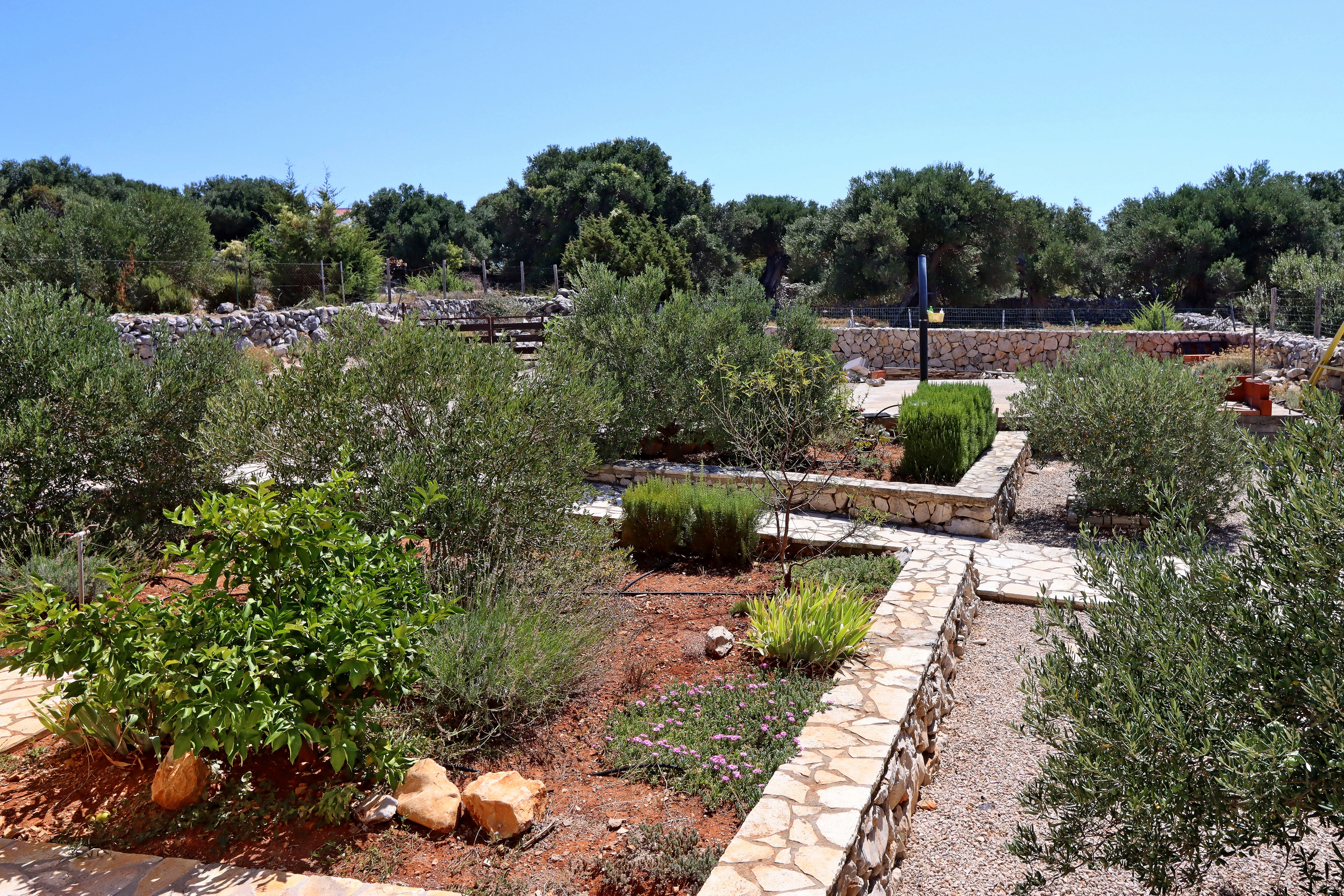 Two bedroom apartment with terrace and sea view Lun, Pag  A-a