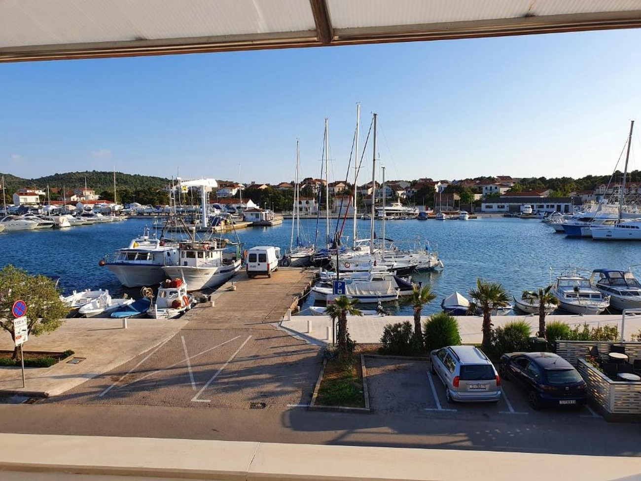 One bedroom apartment with balcony and sea view Jezera, Murter  A-a