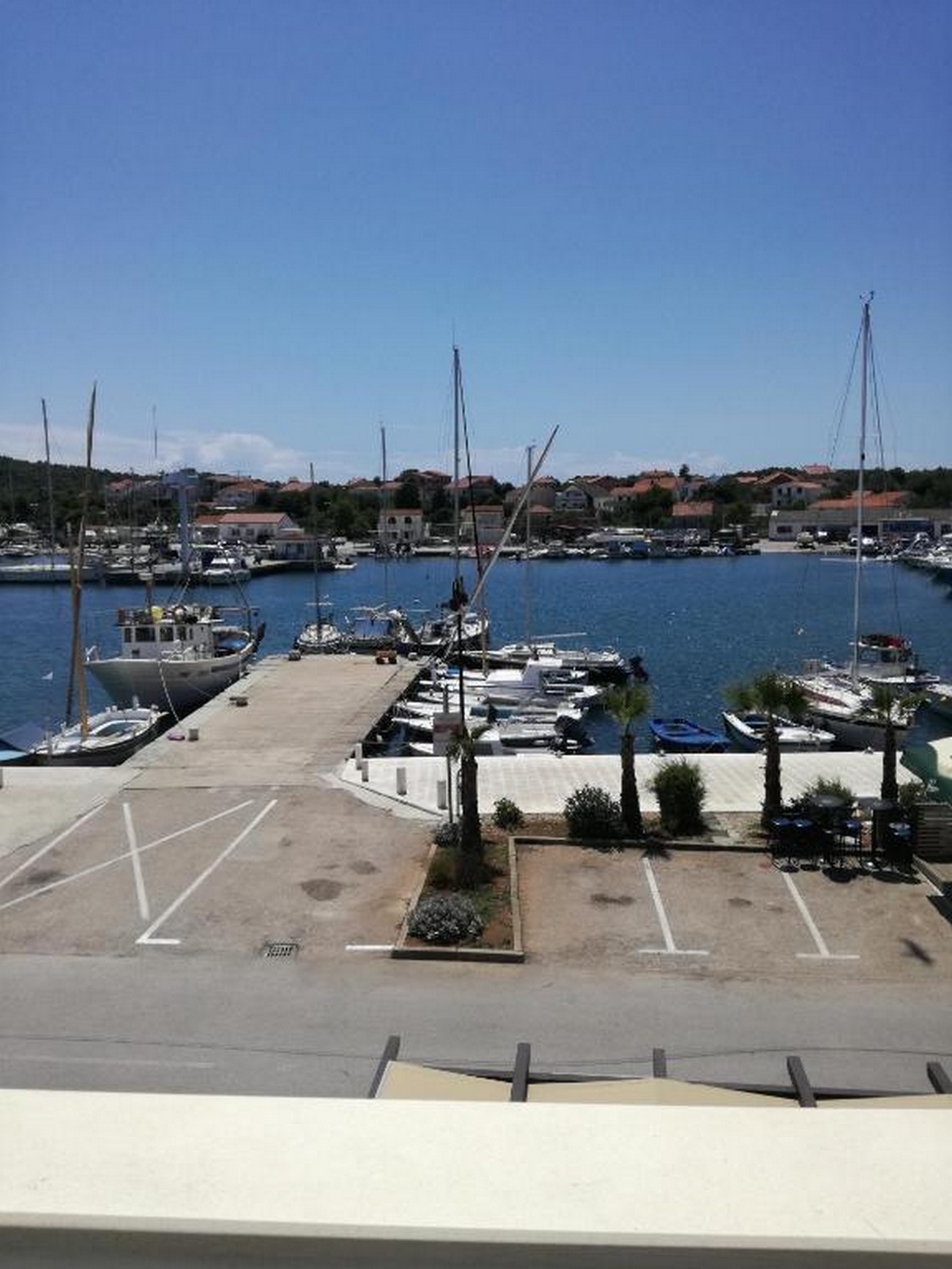One bedroom apartment with balcony and sea view Jezera, Murter  A-a