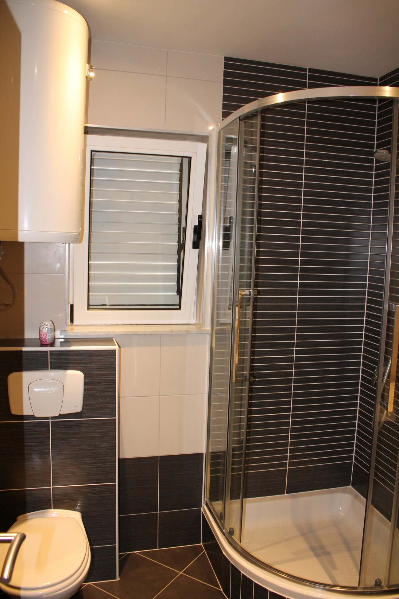 Two bedroom apartment with balcony and sea view Makarska  A-c