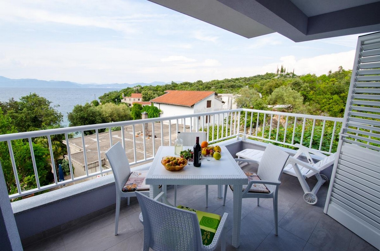 One bedroom apartment near beach Cove Osobjava, Pelješac  A-b