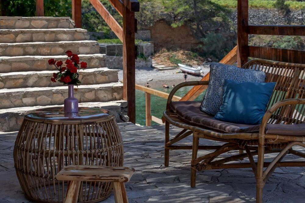 One bedroom house near beach Cove Didina, Hvar  K