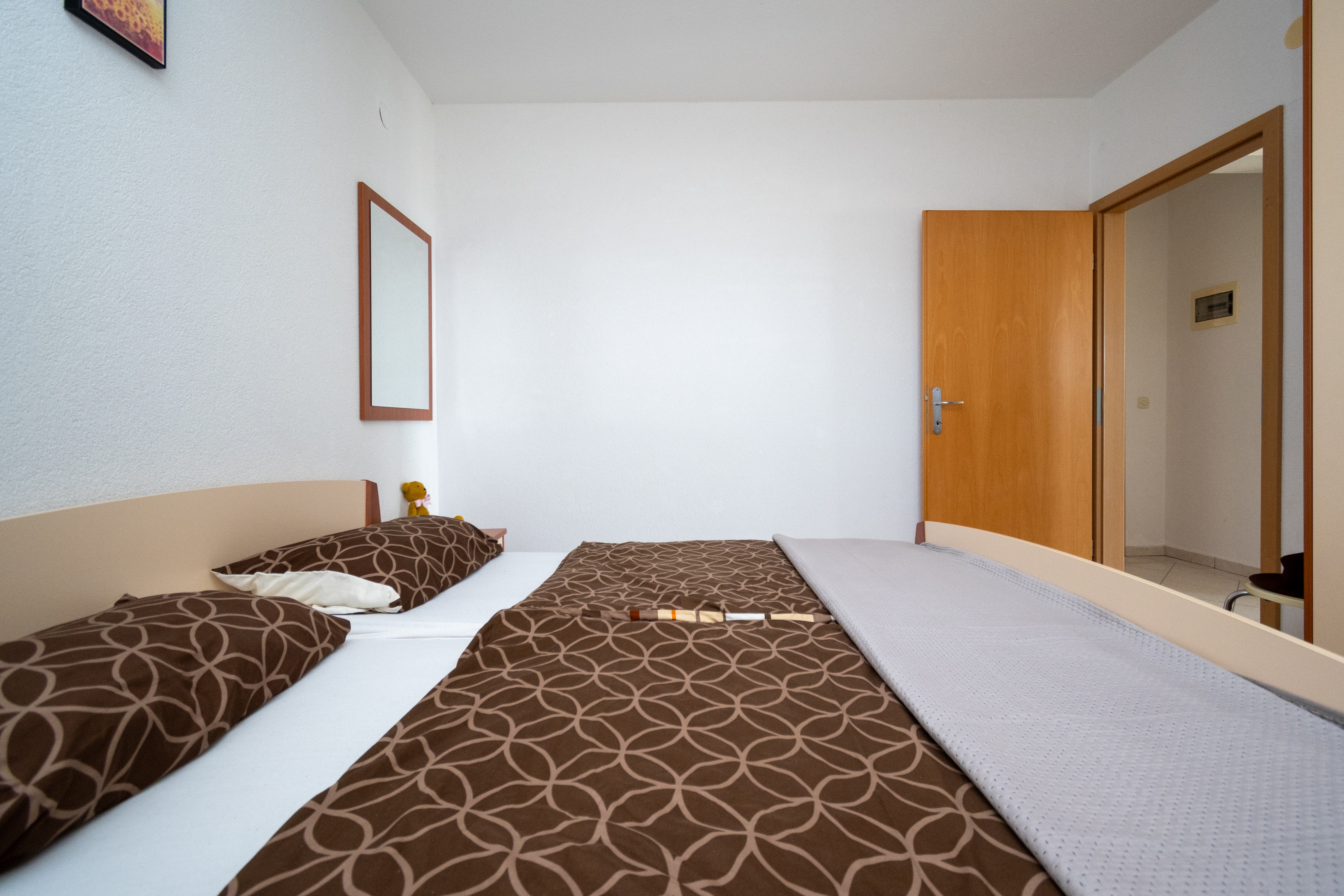 One bedroom apartment with terrace and sea view Ljubač, Zadar  A-a