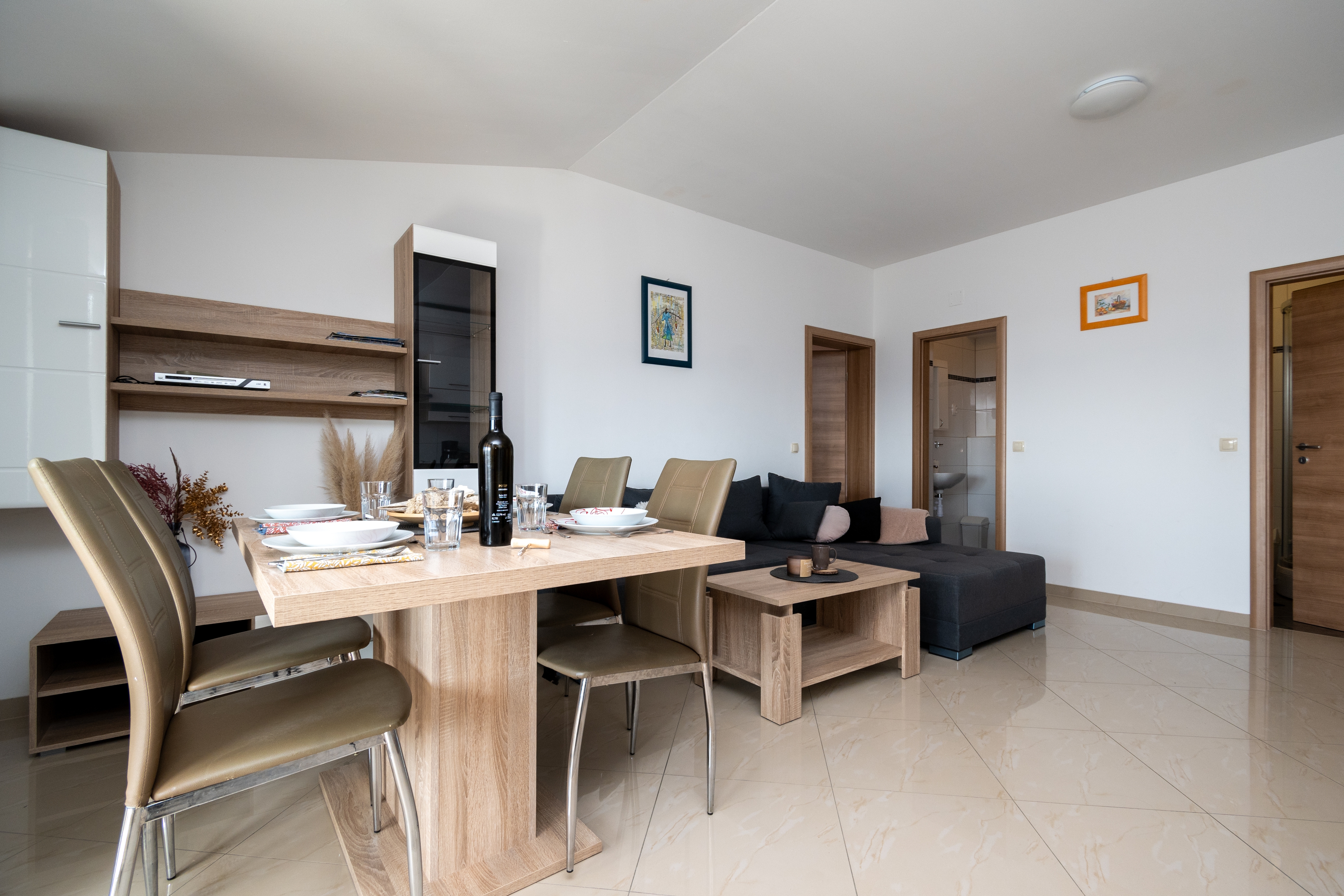 Two bedroom apartment with terrace and sea view Ljubač, Zadar  A-b