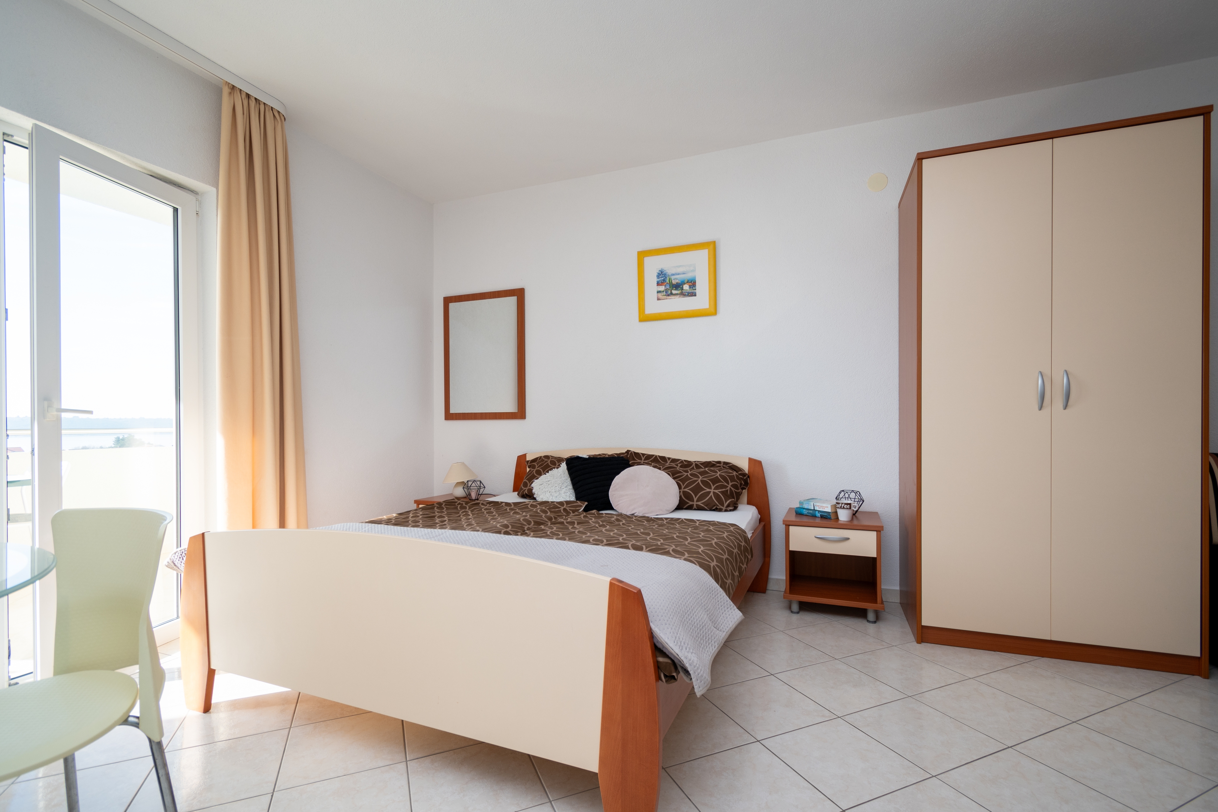 Studio flat with terrace and sea view Ljubač, Zadar  AS-a