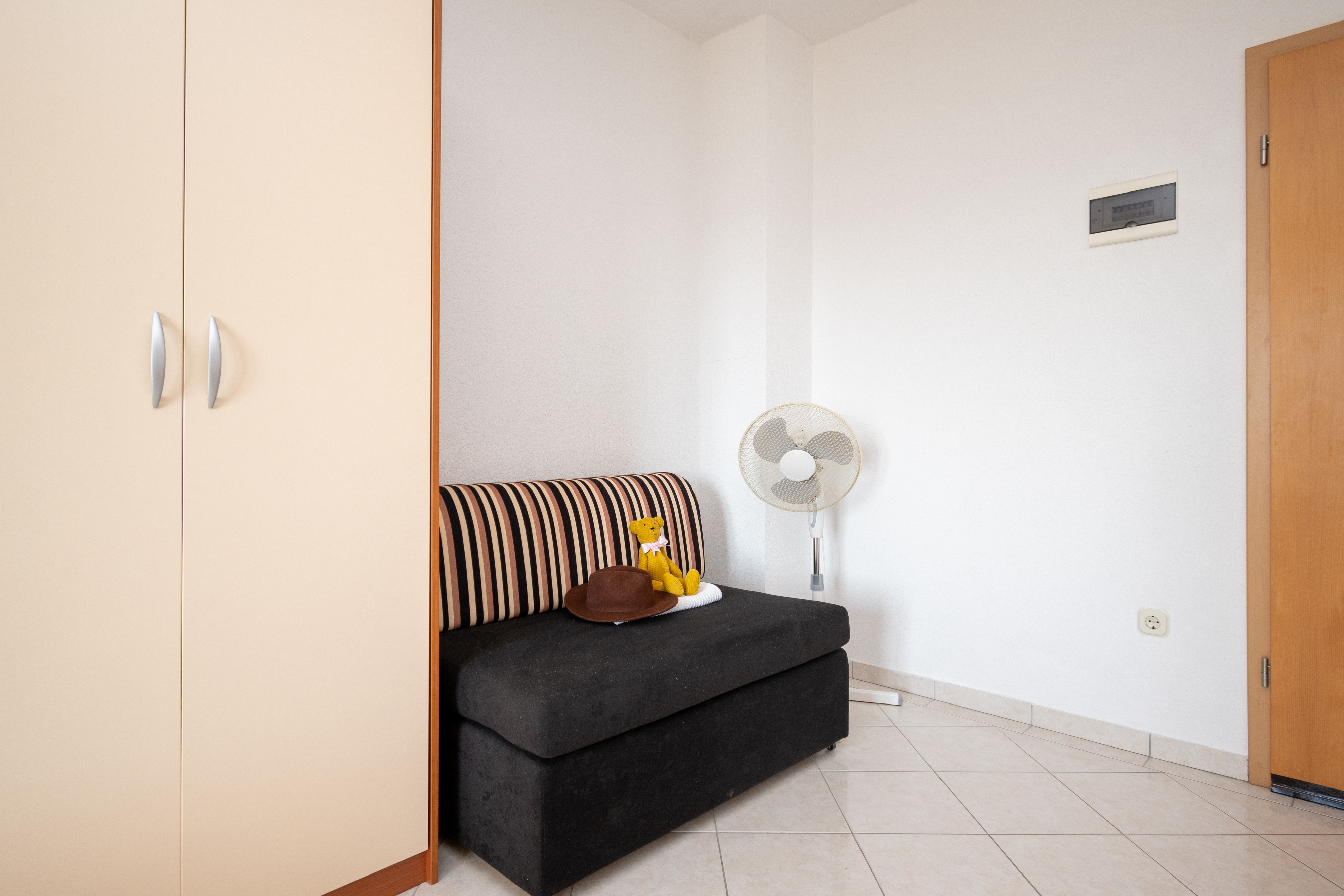 Studio flat with terrace and sea view Ljubač, Zadar  AS-a