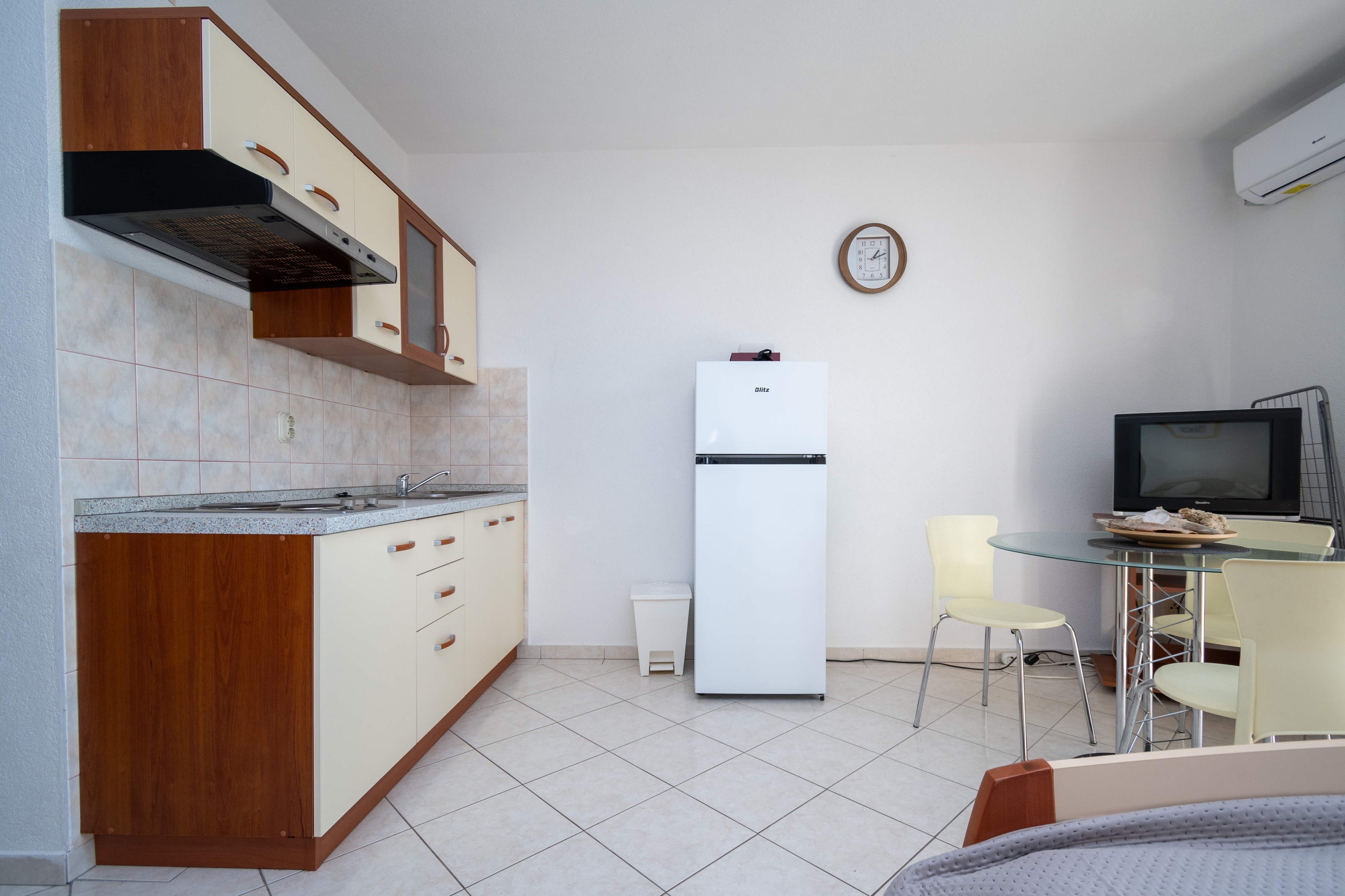 Studio flat with terrace and sea view Ljubač, Zadar  AS-a