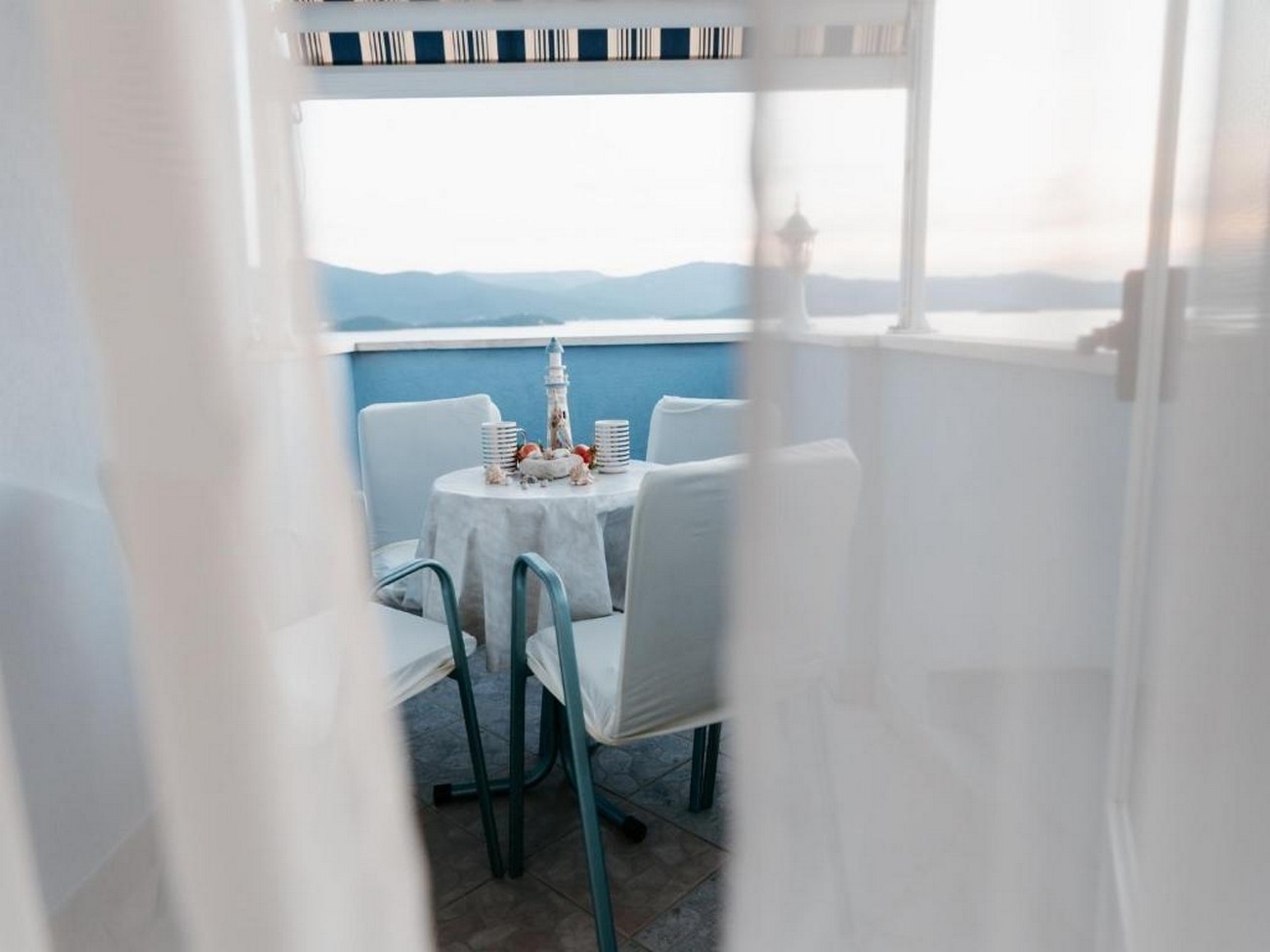 One bedroom apartment with balcony and sea view Komarna, Neretva Delta - Ušće Neretve (A-21938-d) One bedroom apartment with balcony and sea view Komarna, Neretva Delta - Ušće Neretve (A-21938-d)