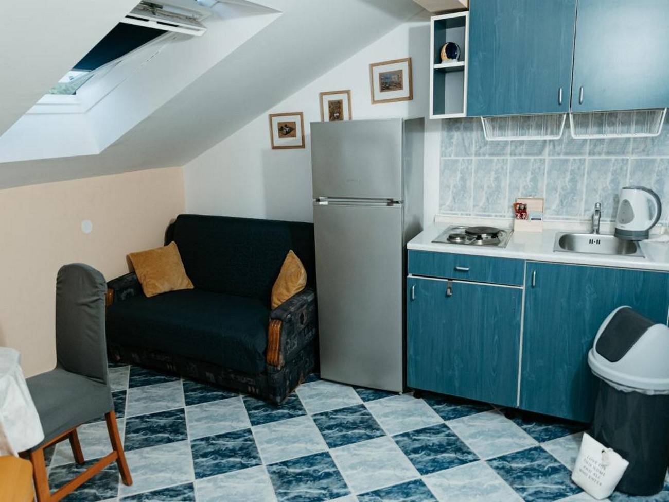 One bedroom apartment with balcony and sea view Komarna, Neretva Delta - Ušće Neretve (A-21938-e) One bedroom apartment with balcony and sea view Komarna, Neretva Delta - Ušće Neretve (A-21938-e)