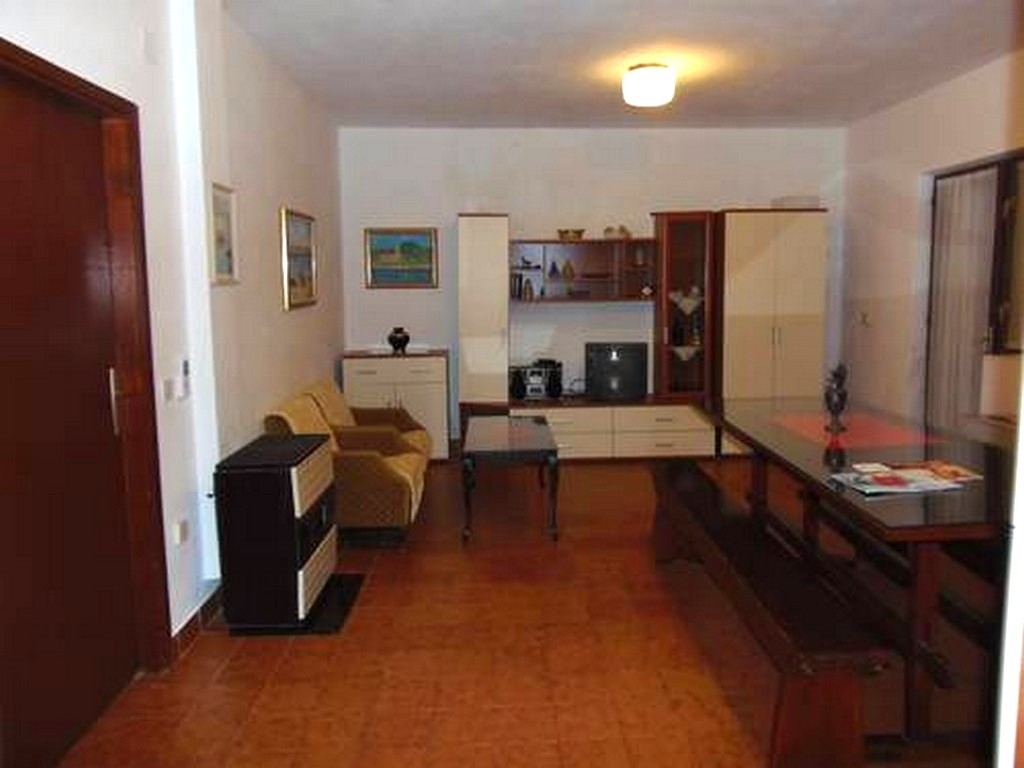 Two bedroom apartment near beach Tkon, Pašman (A-21943-c)