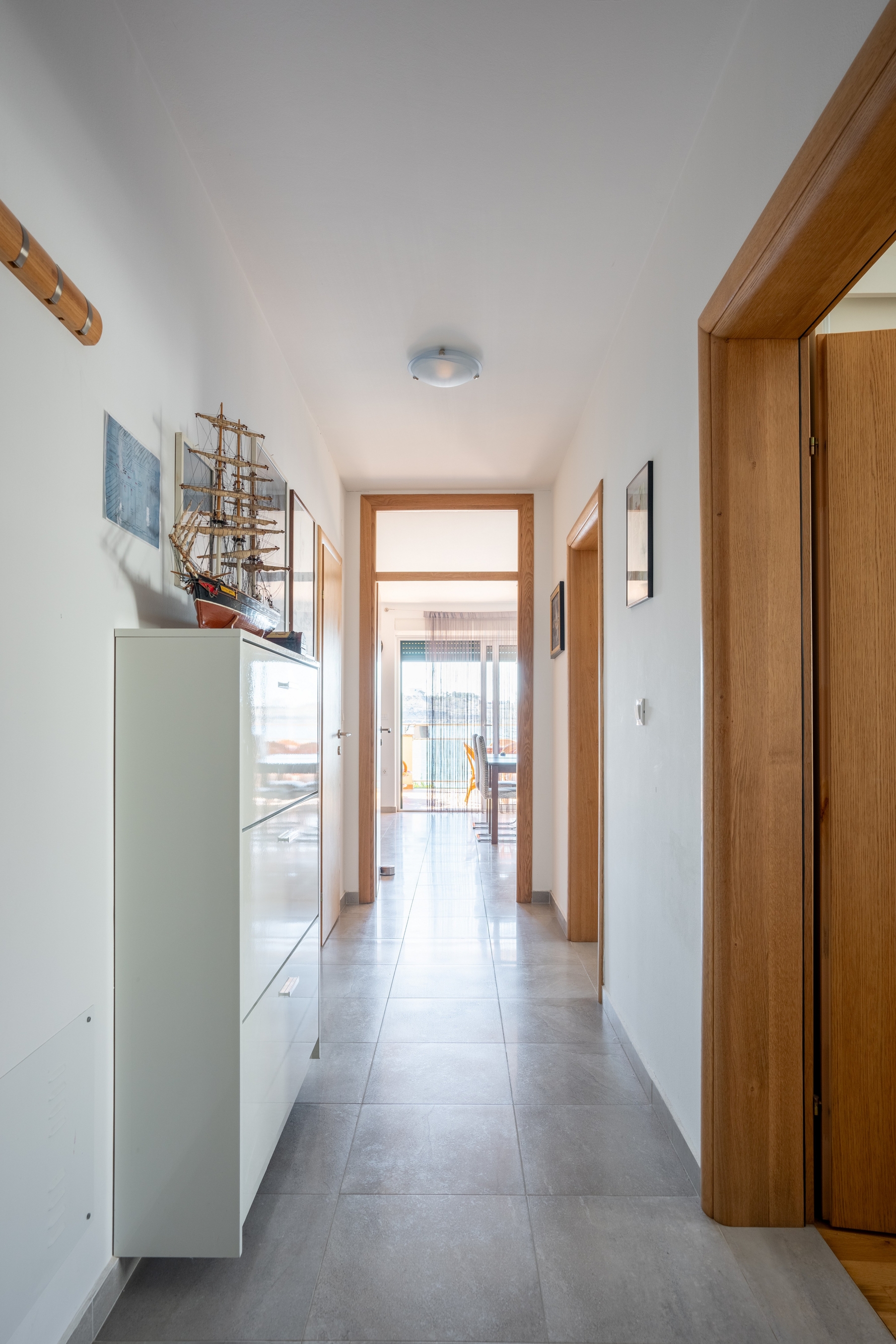 Two bedroom apartment near beach Omišalj, Krk  A-a