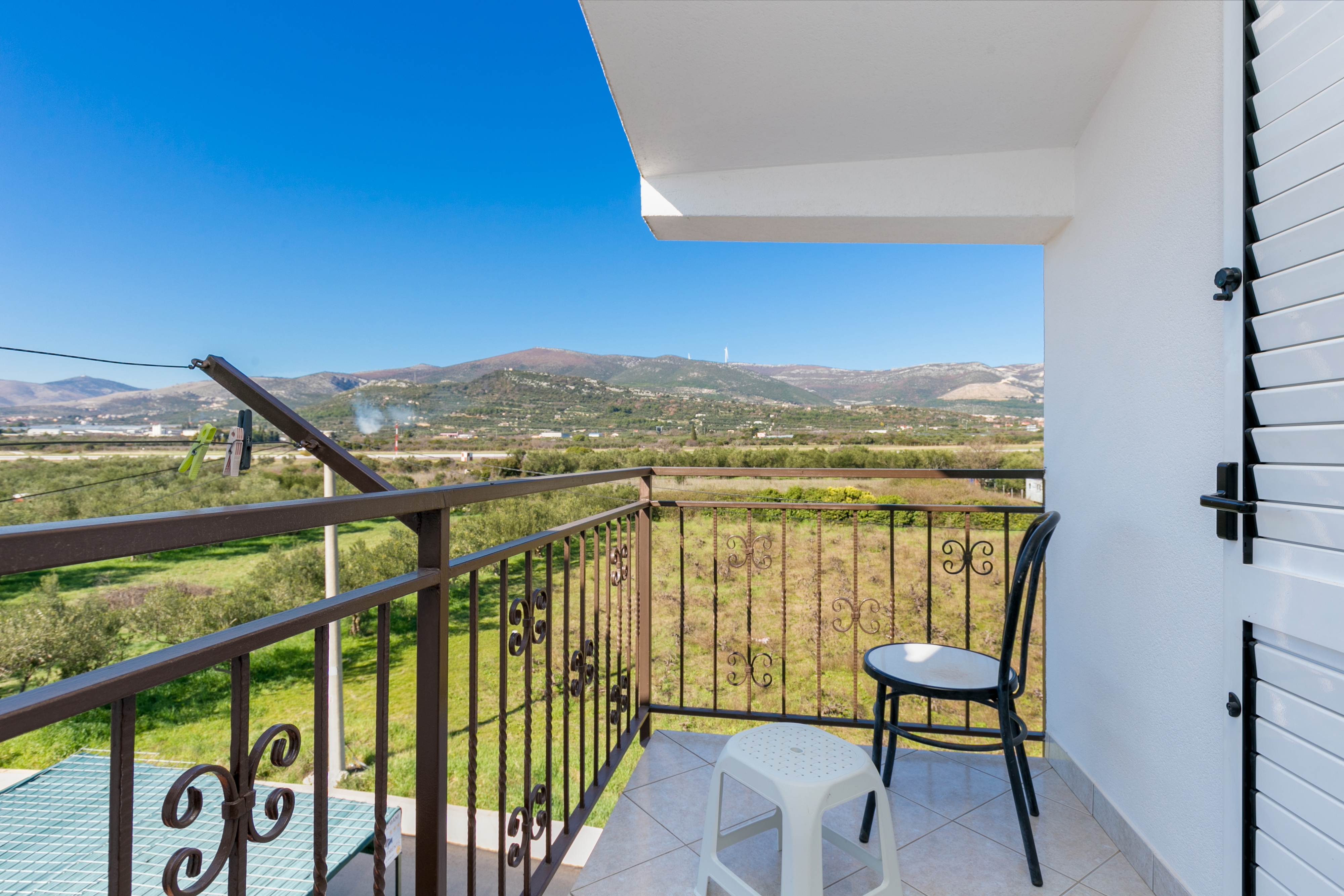 Four bedroom apartment with terrace and sea view Kaštel Štafilić, Kaštela  A-a