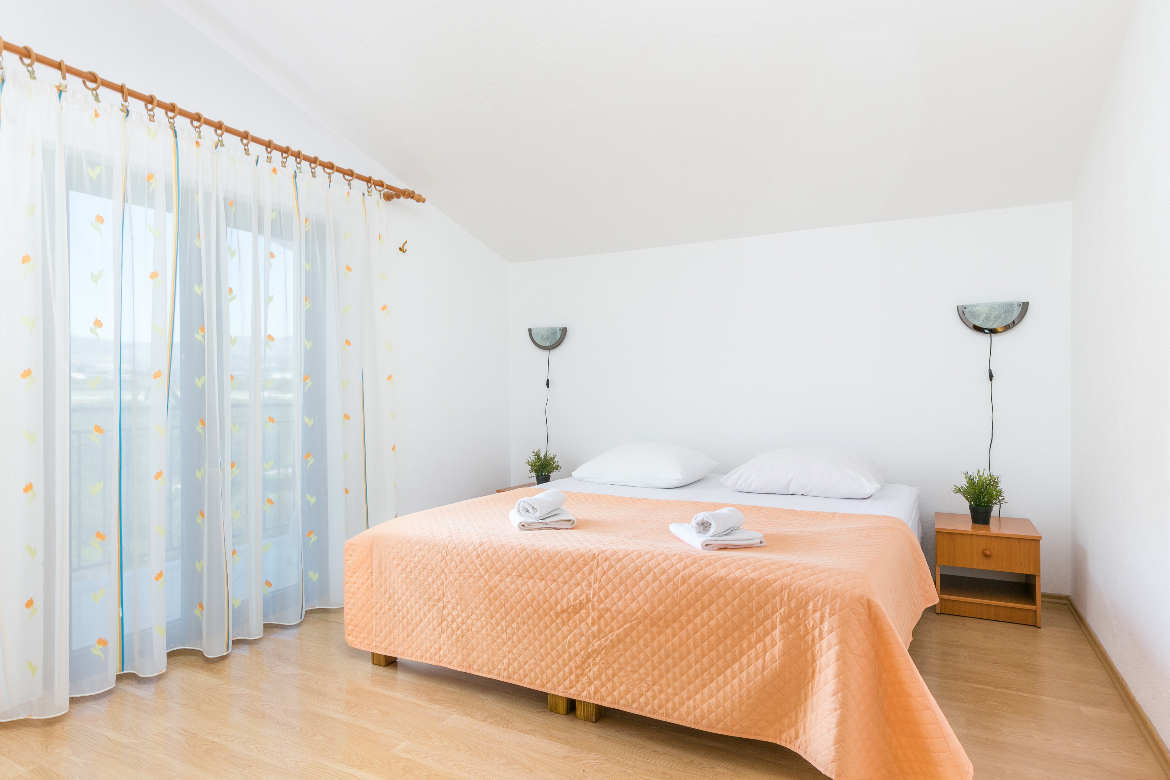 Four bedroom apartment with terrace and sea view Kaštel Štafilić, Kaštela  A-a