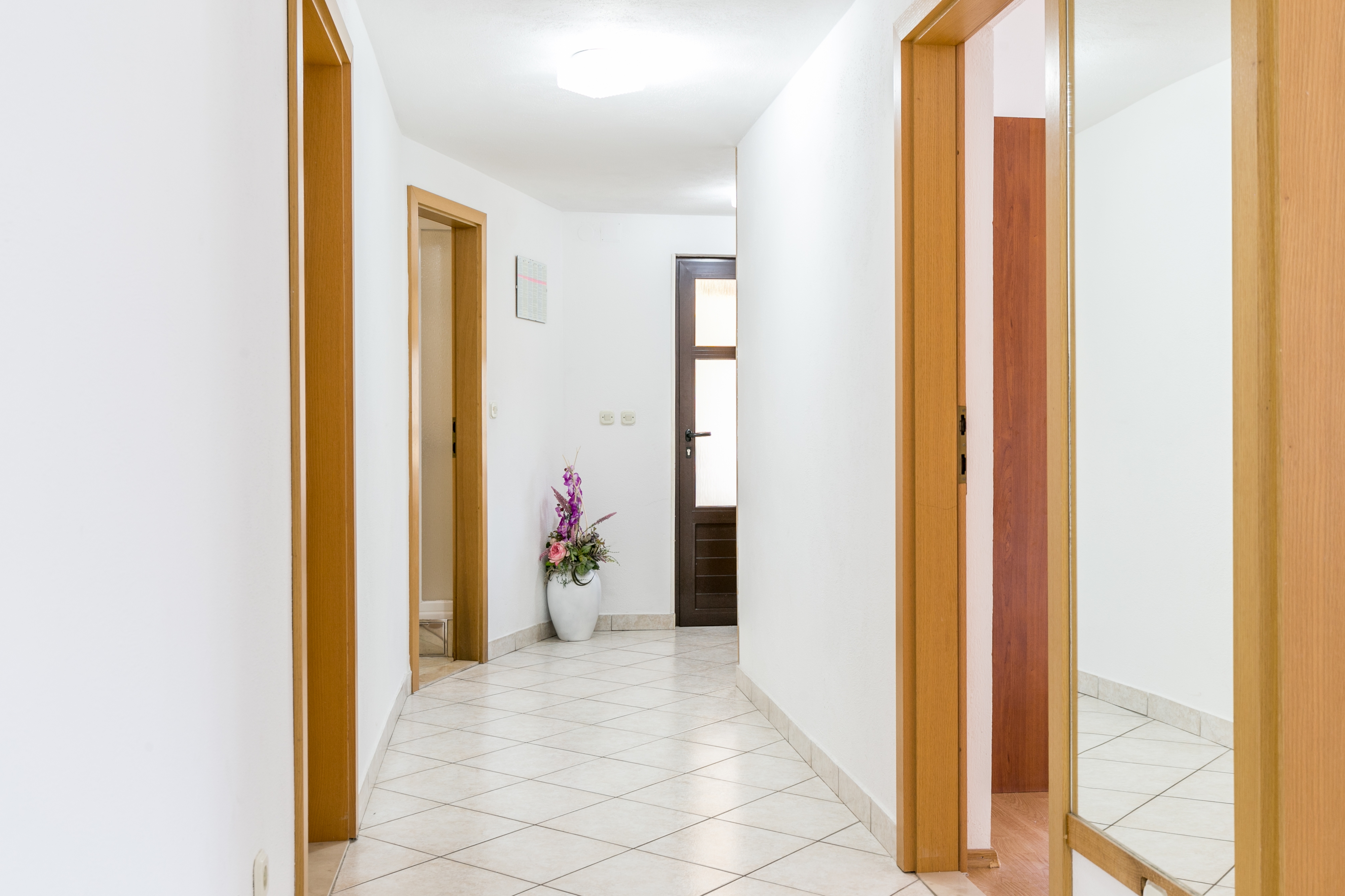 Four bedroom apartment with terrace and sea view Kaštel Štafilić, Kaštela  A-a