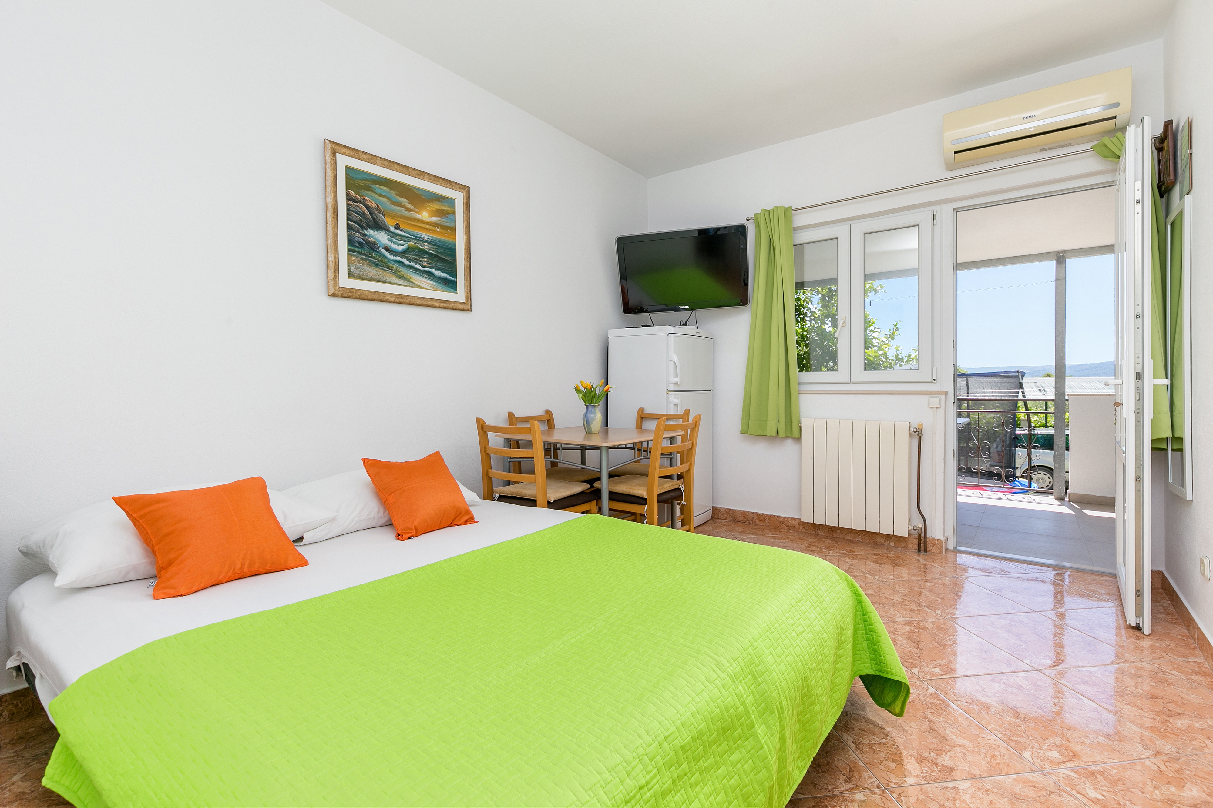 One bedroom apartment with terrace and sea view Kaštel Štafilić, Kaštela (A-21948-c)