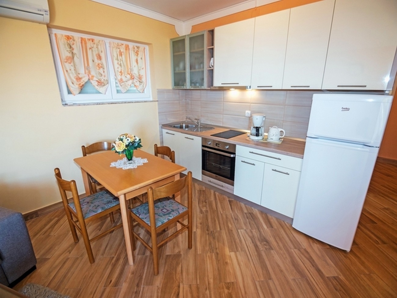 Top Rab Banjol Top Rab Banjol