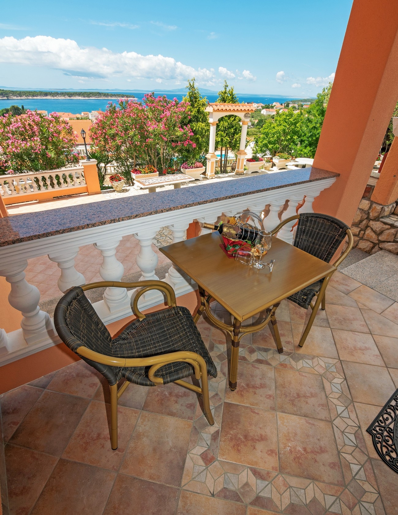 Top Rab Banjol Top Rab Banjol