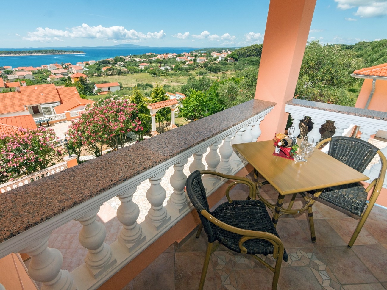 Top Rab Banjol Top Rab Banjol