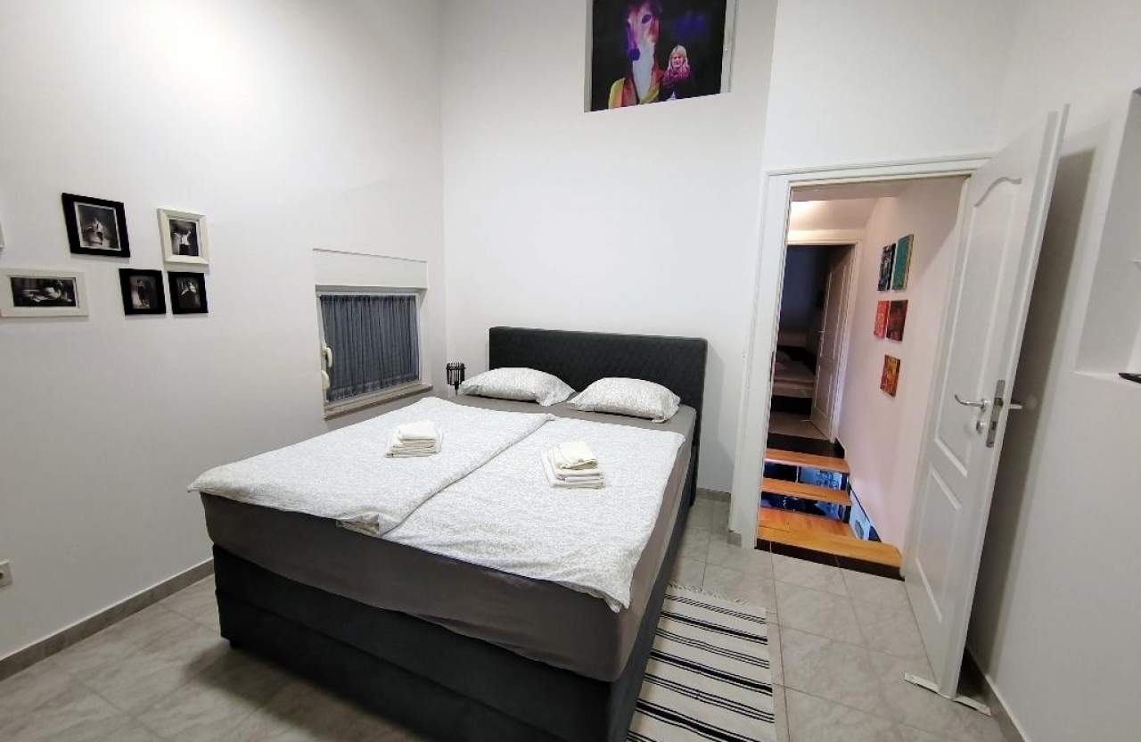 Top Rab Barbat Top Rab Barbat