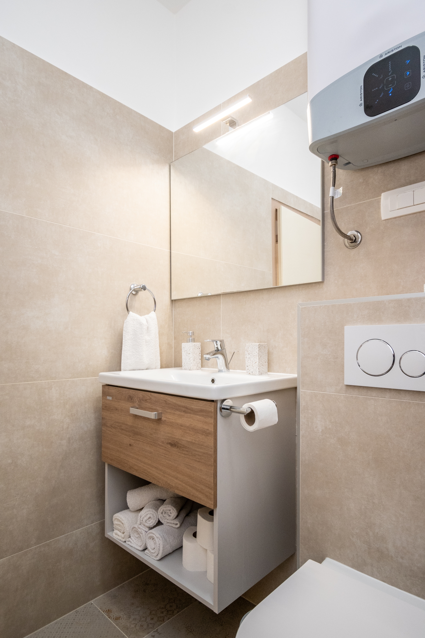 Two bedroom apartment with terrace Zadar  A-a