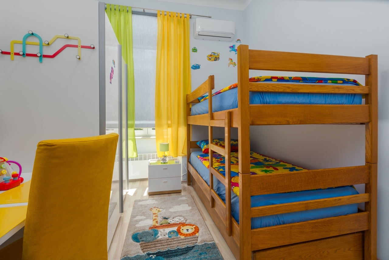 Dvosobni apartman s klimom Pula  A-a