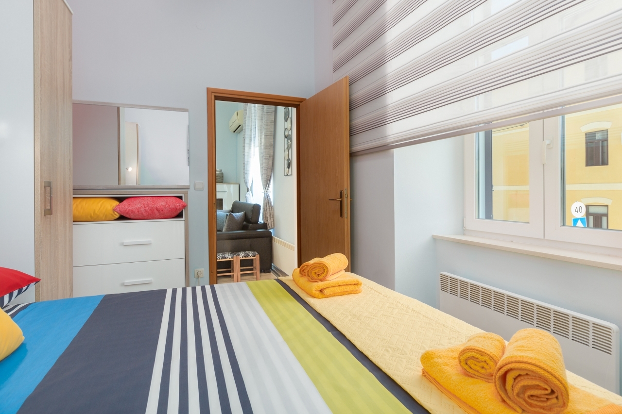 Dvosobni apartman s klimom Pula  A-a