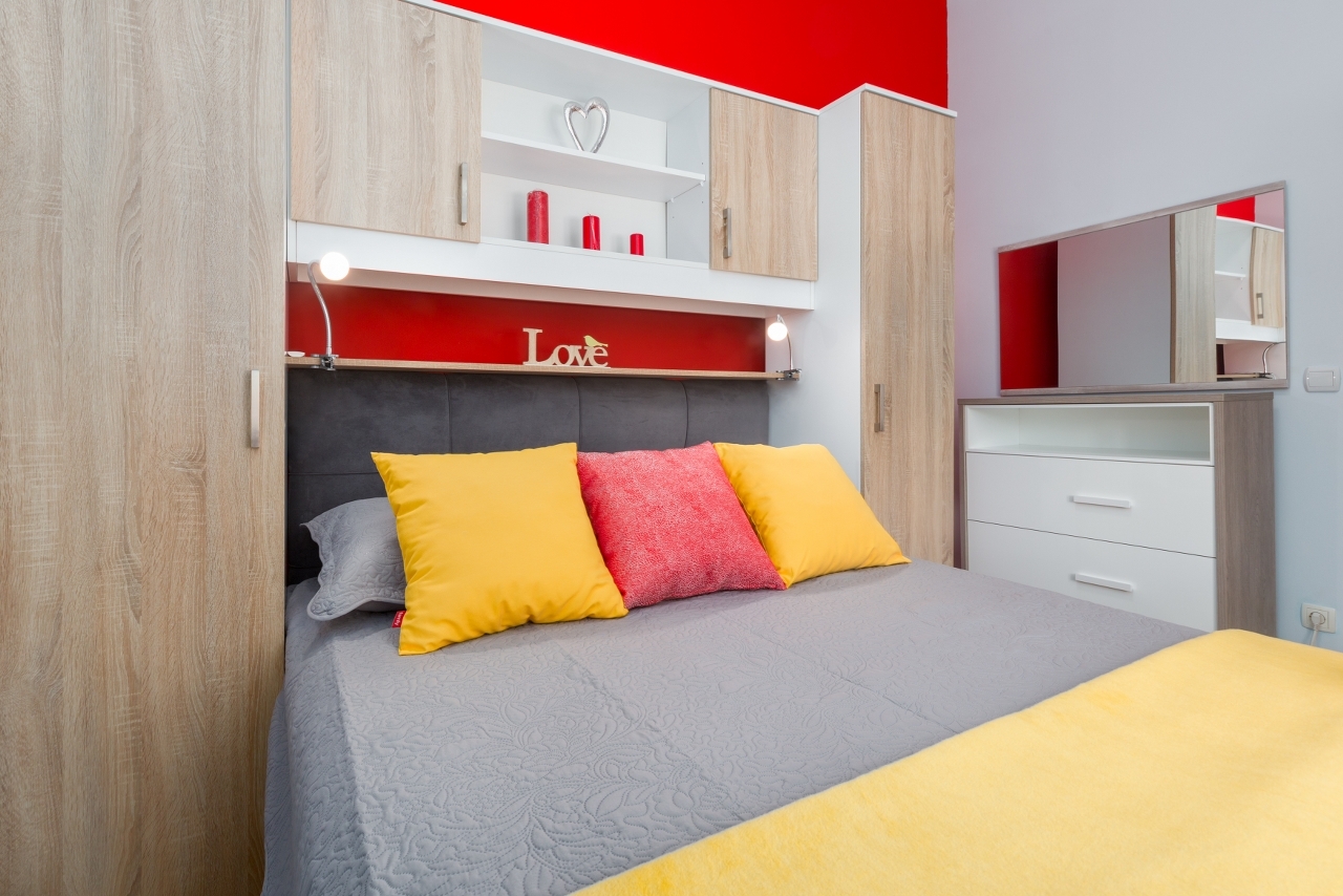 Dvosobni apartman s klimom Pula  A-a