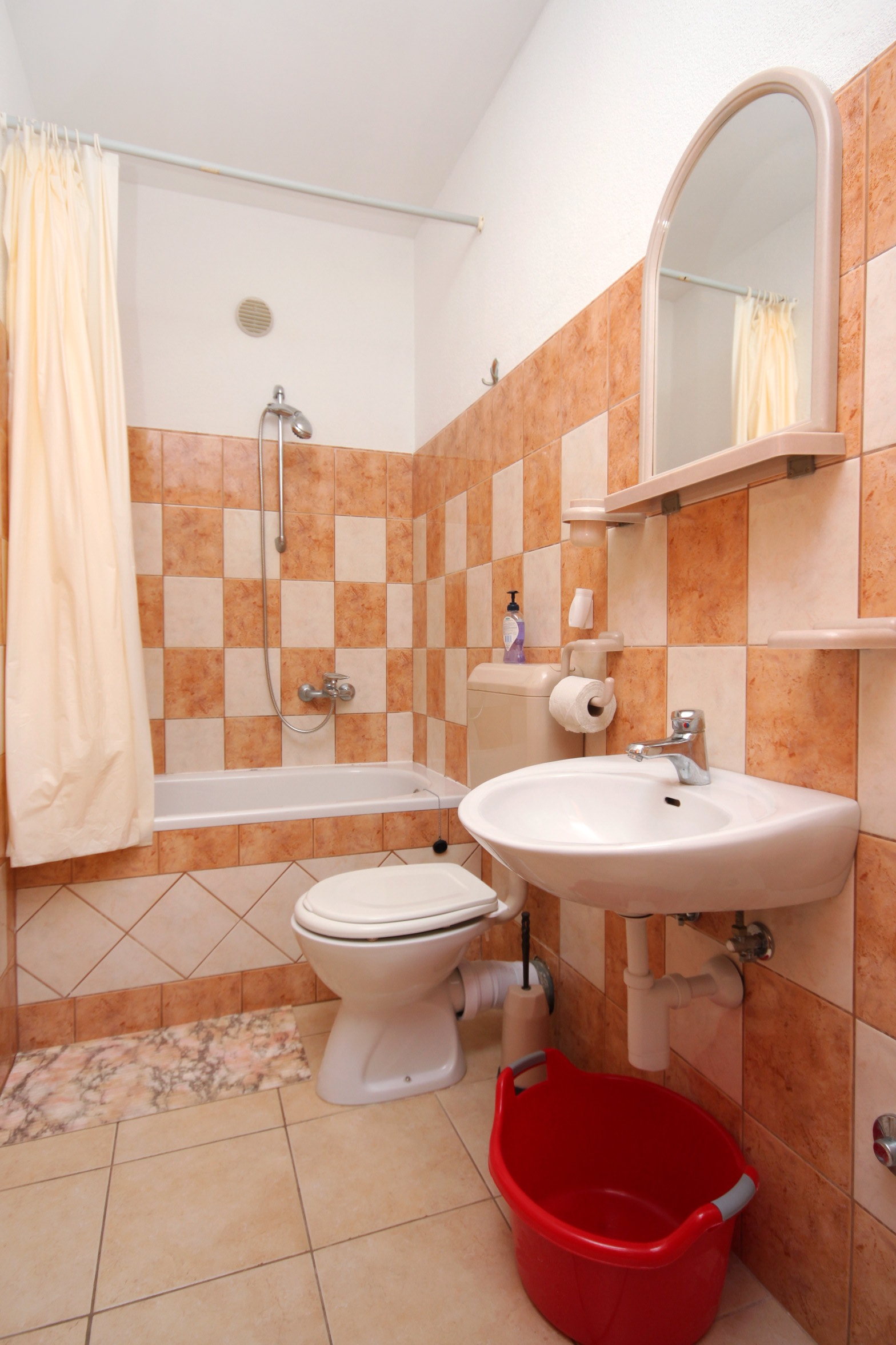 One bedroom apartment with balcony and sea view Mali Lošinj, Lošinj  A-b