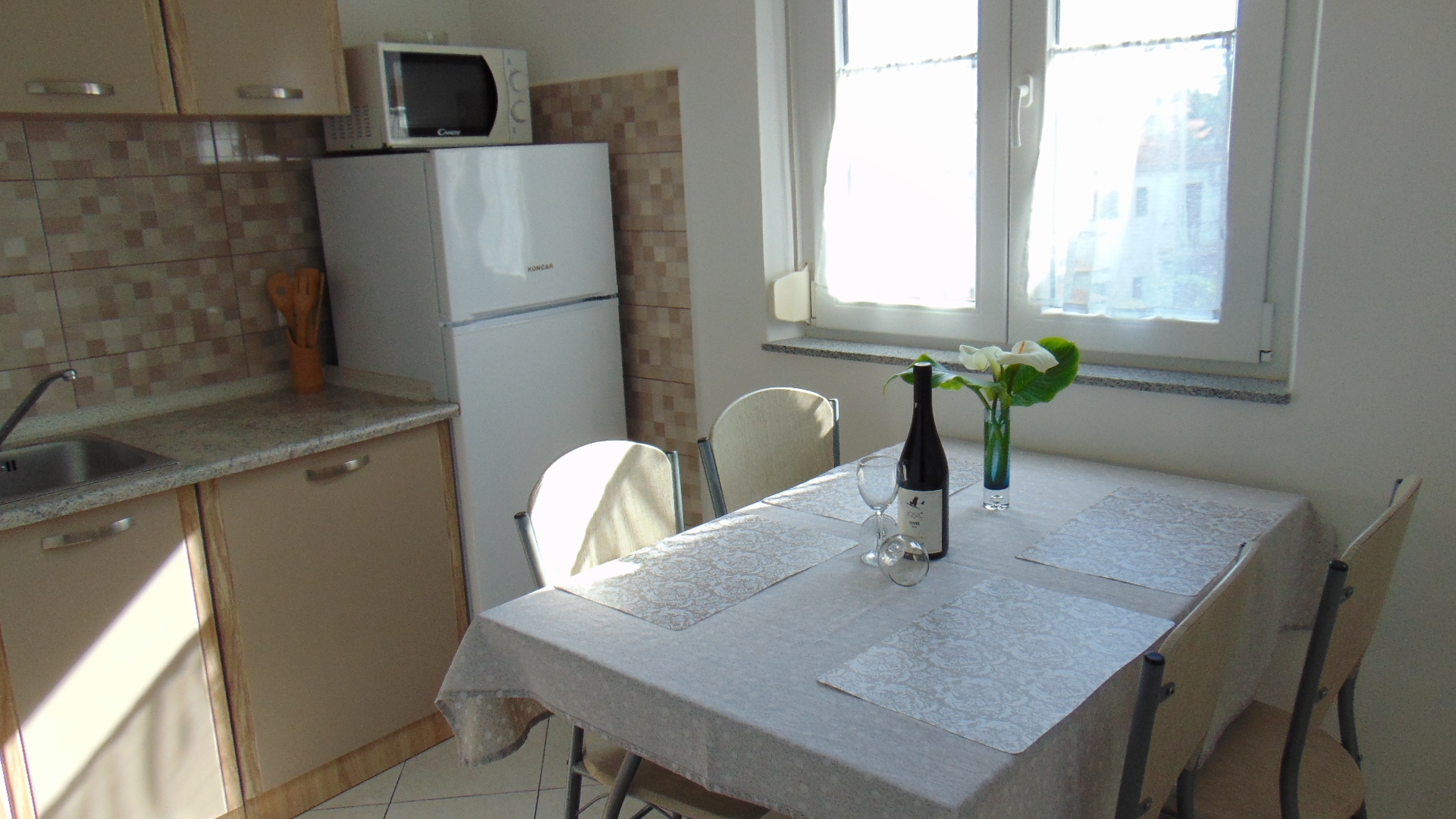 Two bedroom apartment with balcony Rovinj (A-21987-a) Two bedroom apartment with balcony Rovinj (A-21987-a)