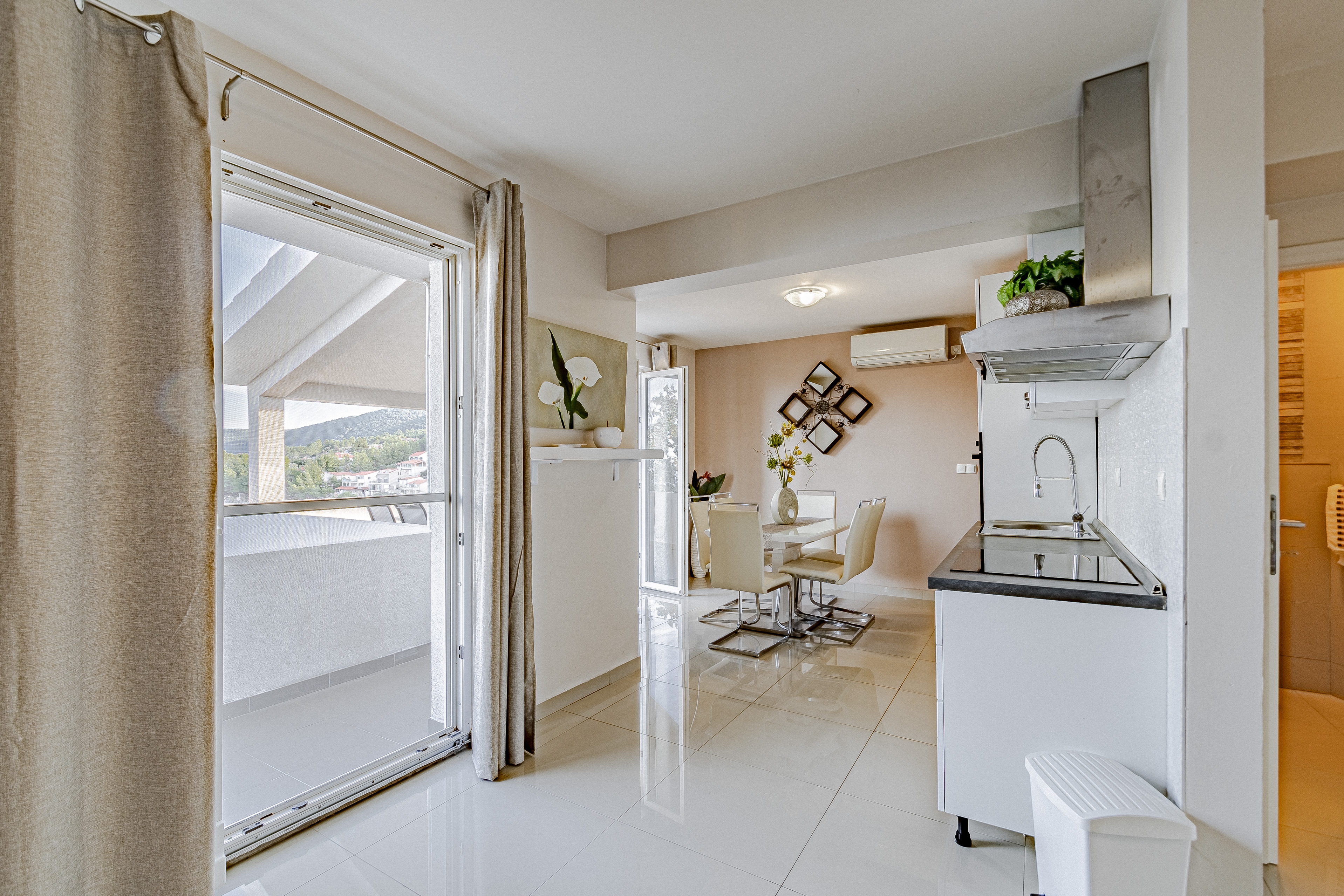 Three bedroom house near beach Prigradica, Korčula  K