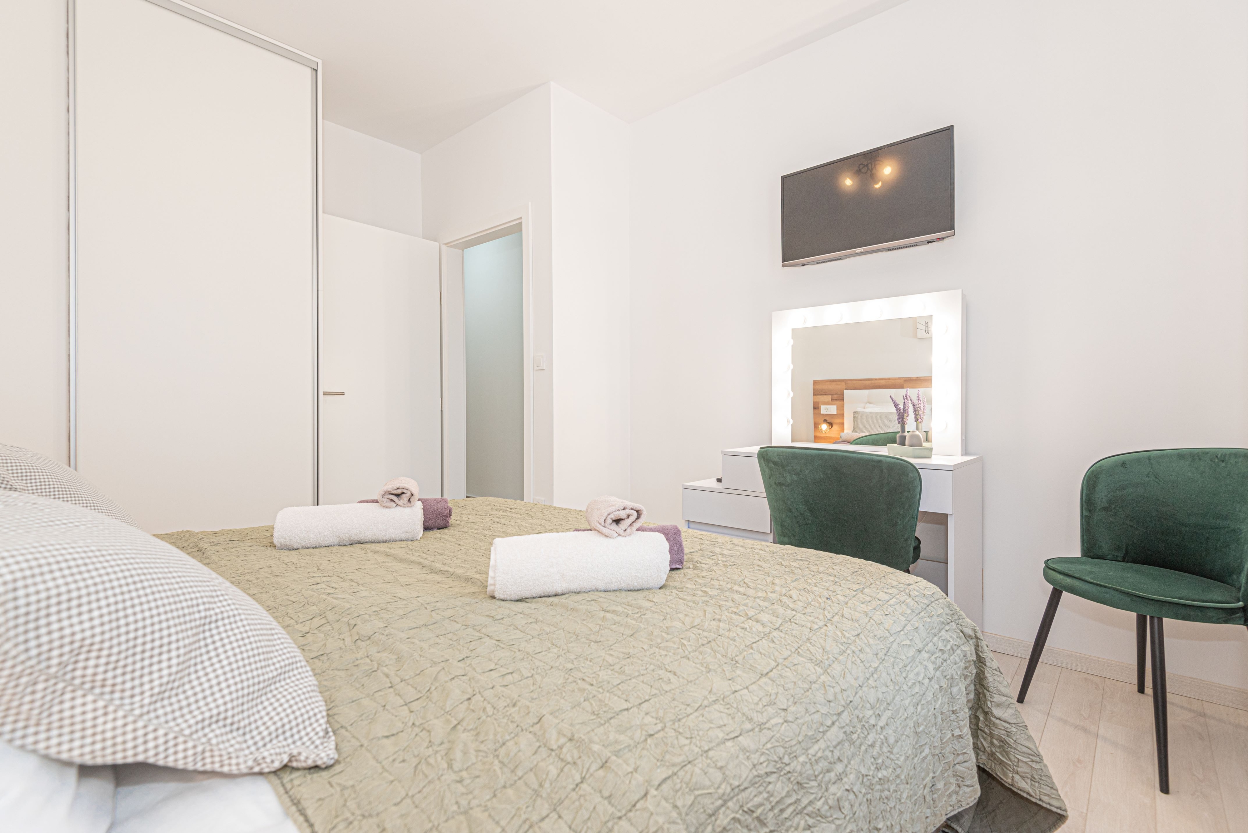 Three bedroom house with terrace Vodice  K
