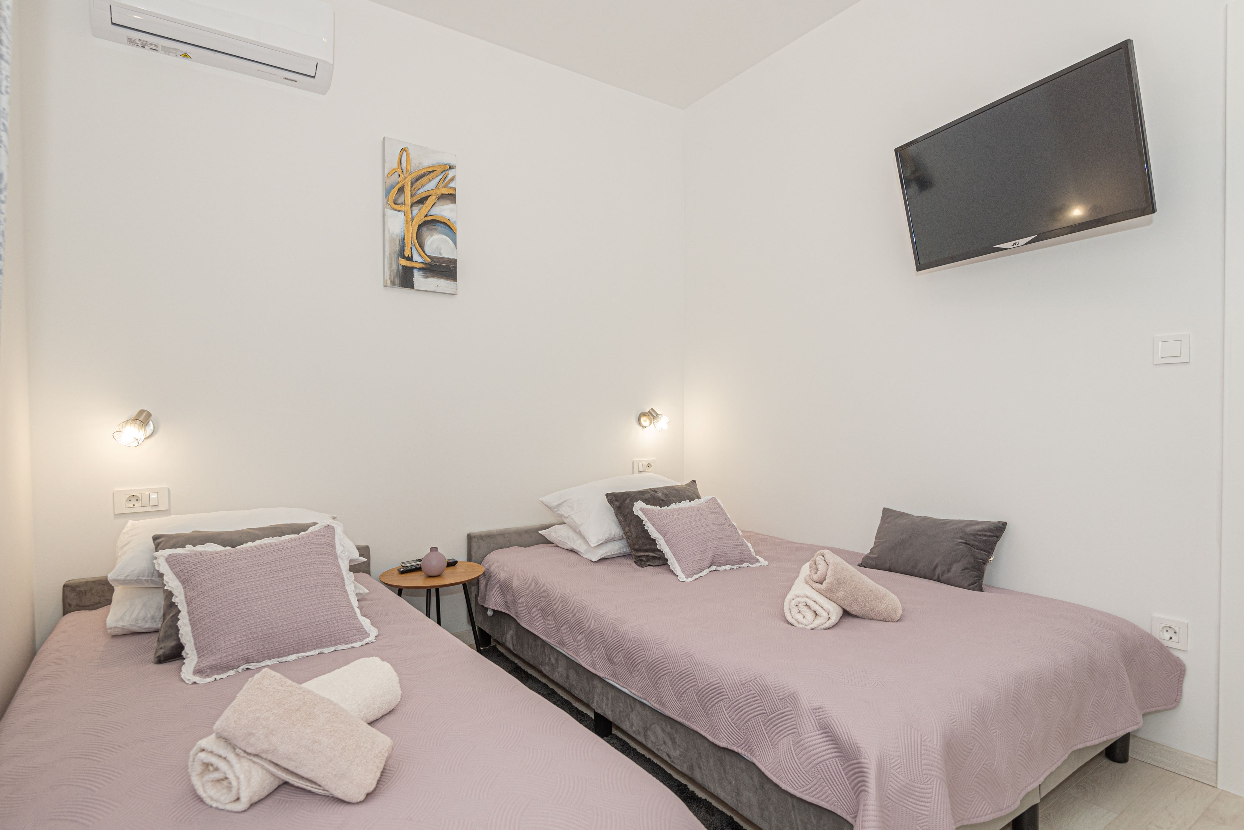 Three bedroom house with terrace Vodice  K