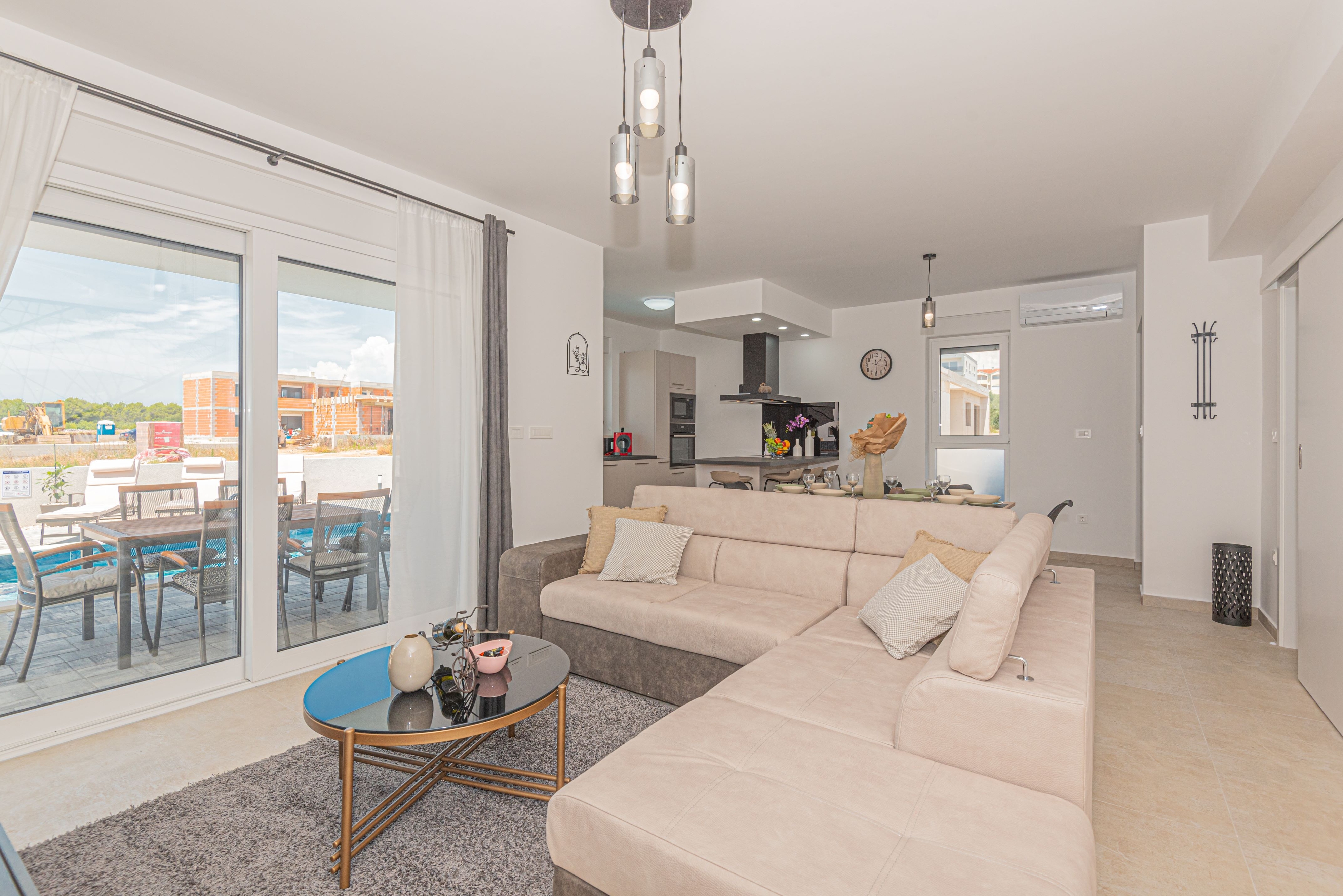 Three bedroom house with terrace Vodice (K-21991) Three bedroom house with terrace Vodice (K-21991)