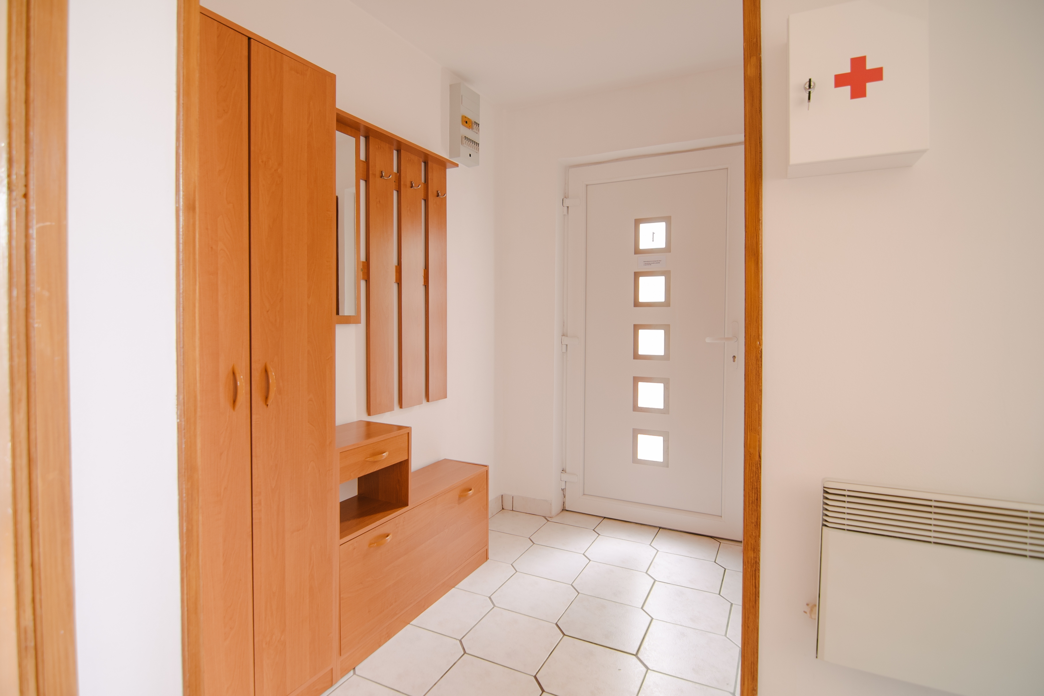 Three bedroom house with balcony Grabovac, Plitvice  K