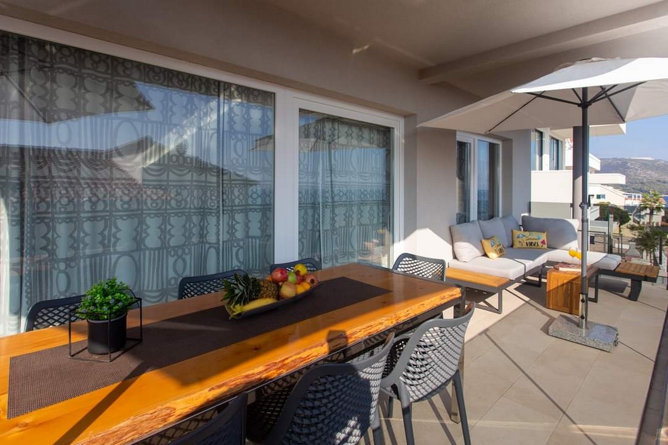 Two bedroom apartment near beach Bušinci, Čiovo  A-a
