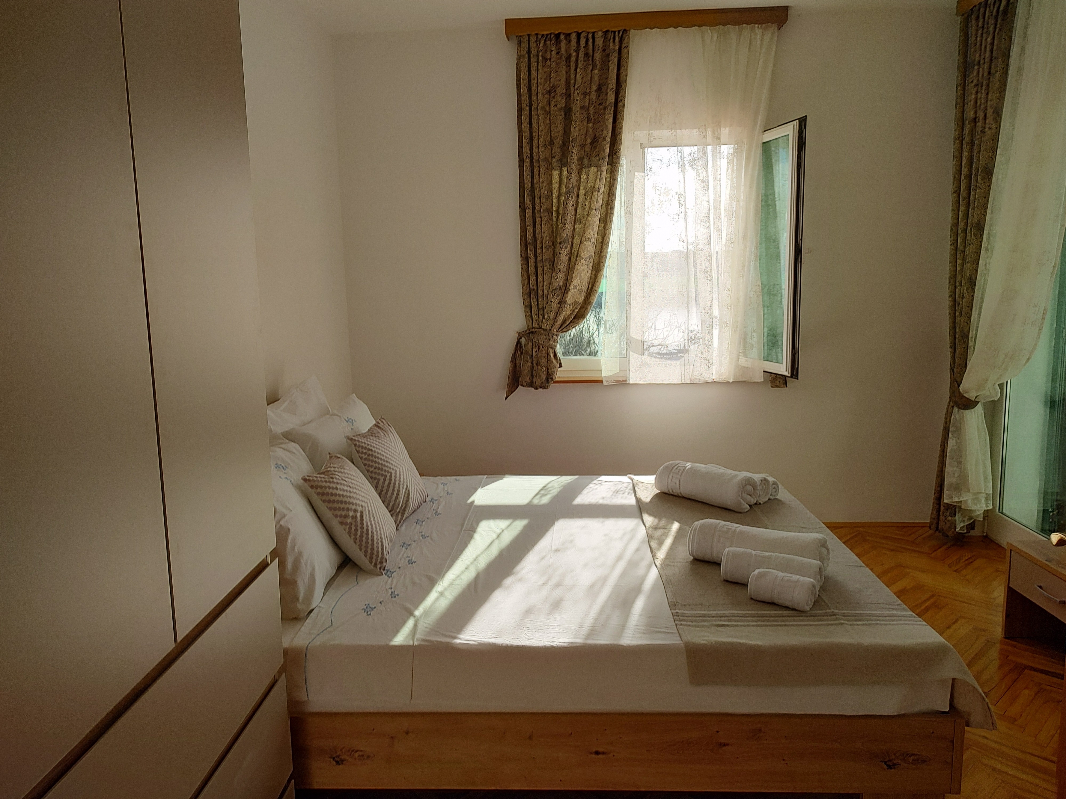 Three bedroom apartment with terrace and sea view Rtina - Miočići, Zadar  A-a