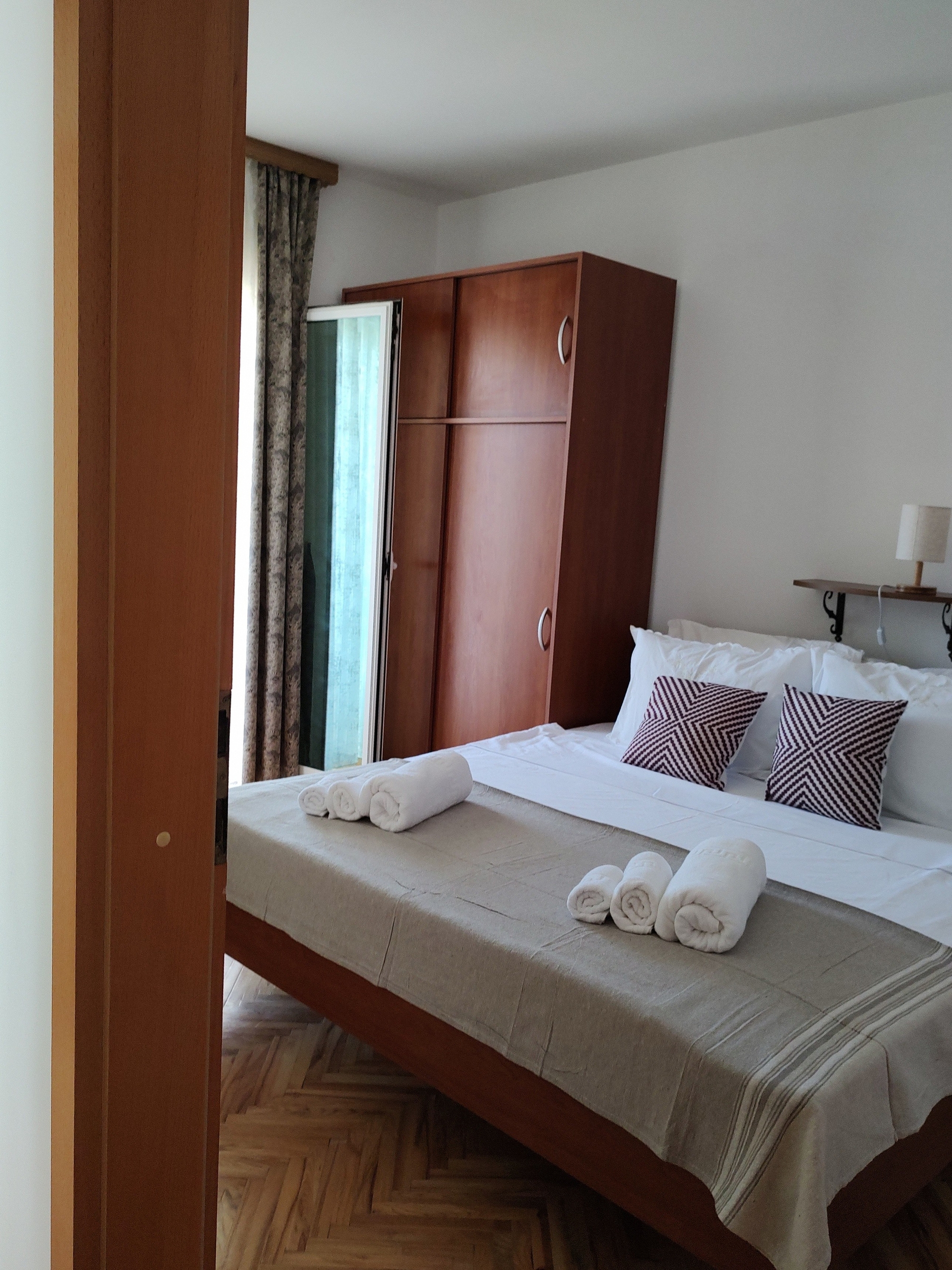 Three bedroom apartment with terrace and sea view Rtina - Miočići, Zadar  A-a