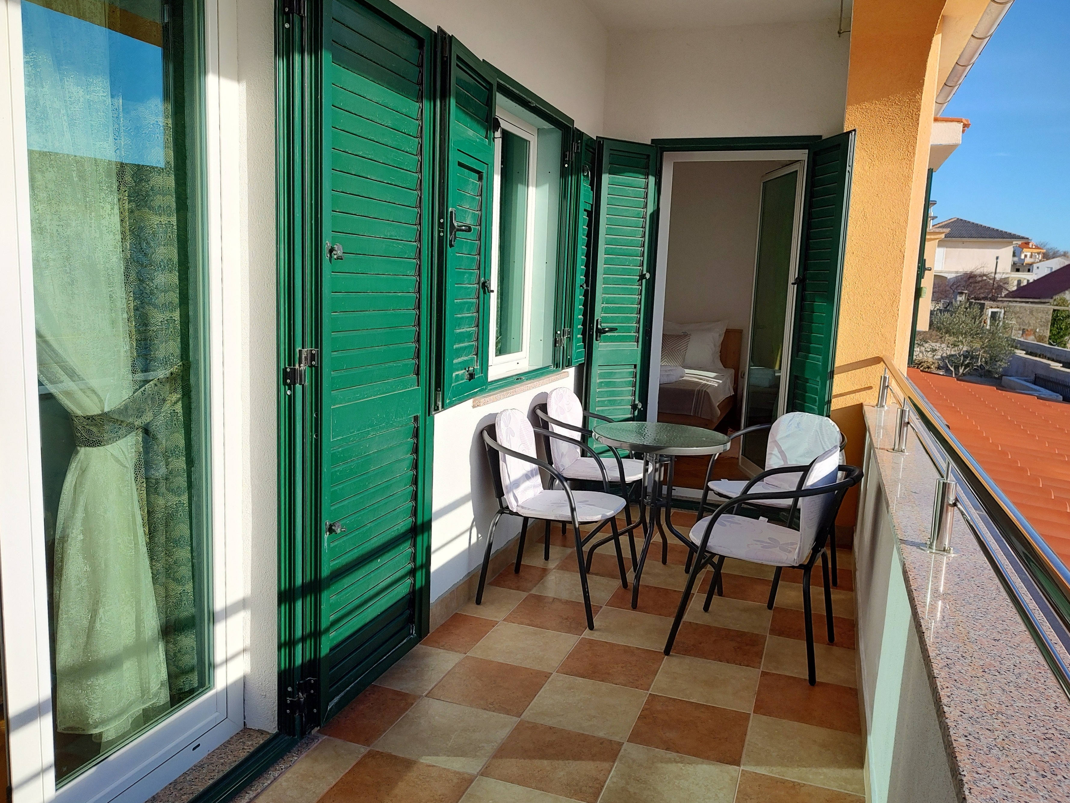 Three bedroom apartment with terrace and sea view Rtina - Miočići, Zadar  A-a