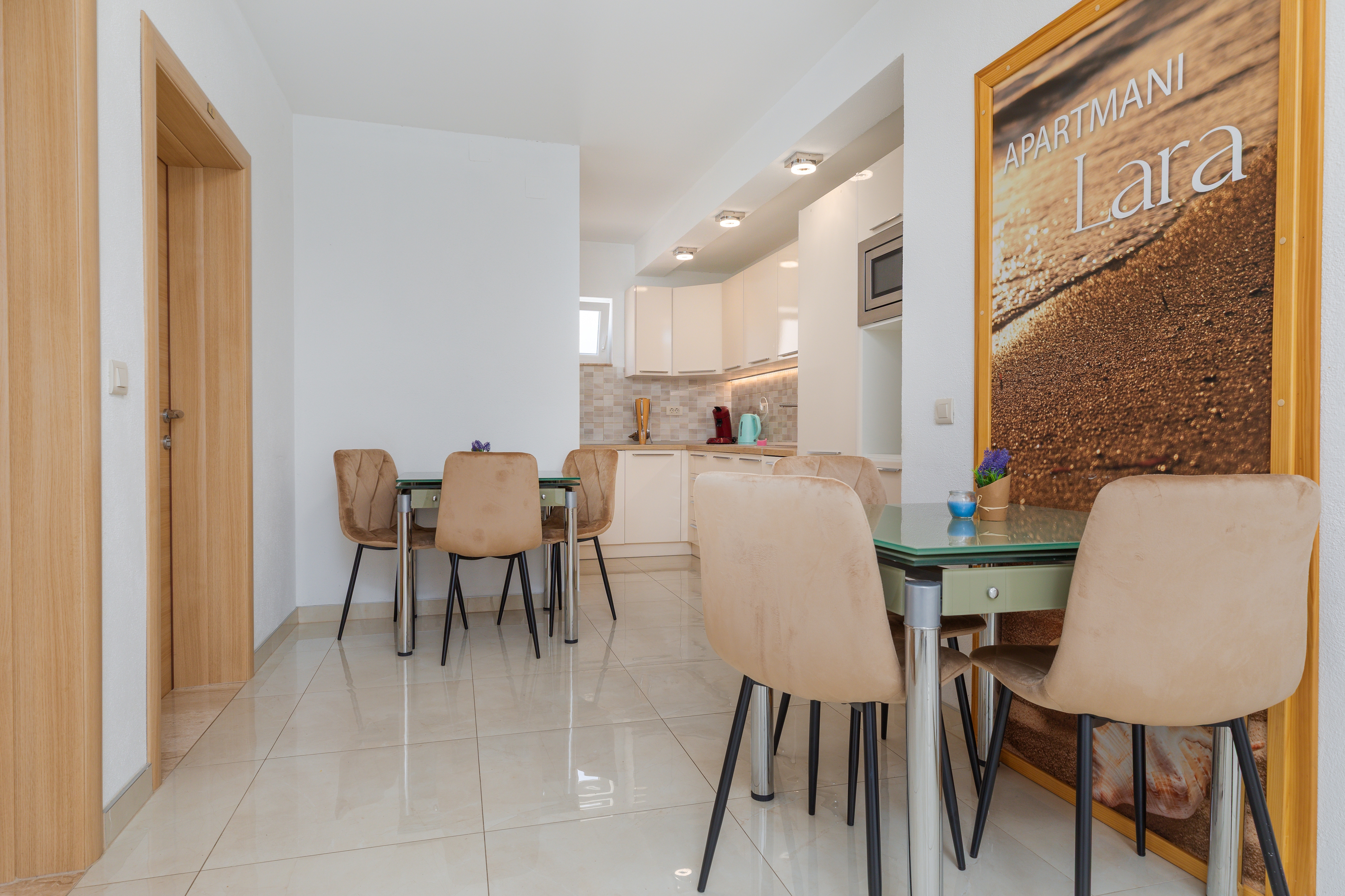 Two bedroom apartment with balcony and sea view Tučepi, Makarska (A-22005-b)