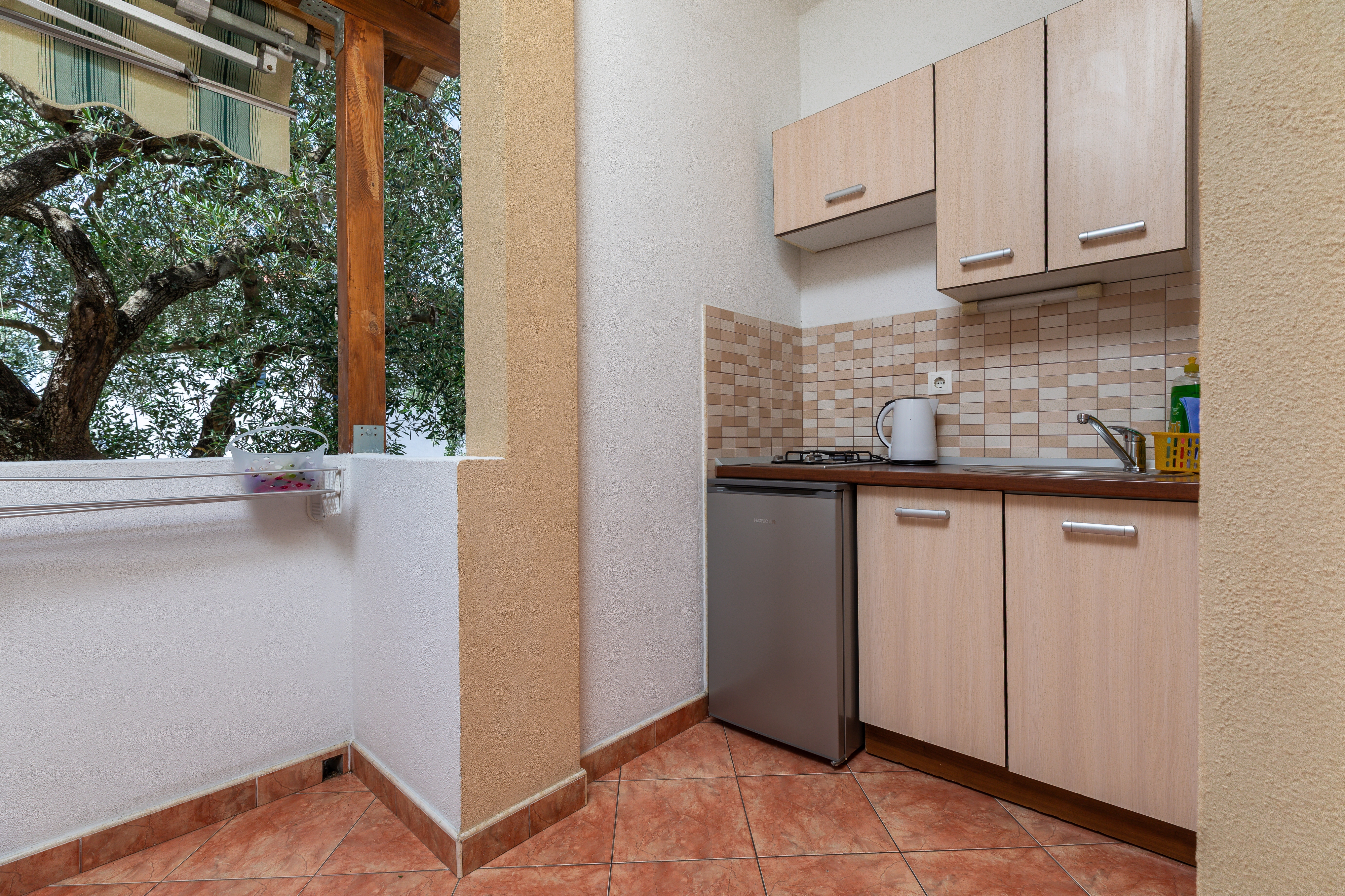 Studio flat with terrace Tučepi, Makarska (AS-22005-a) Studio flat with terrace Tučepi, Makarska (AS-22005-a)