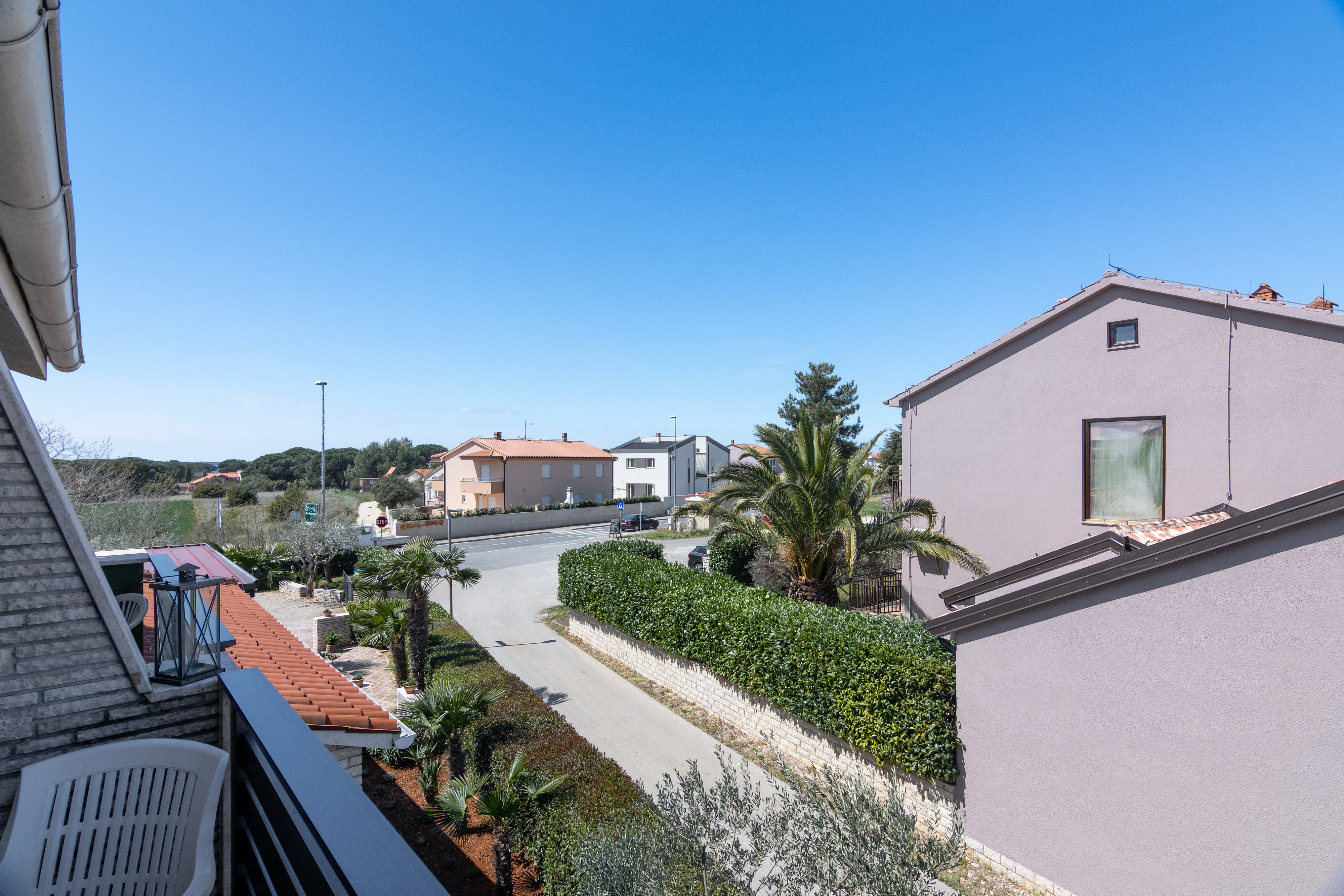 Two bedroom apartment with terrace Valbandon, Fažana  A-b