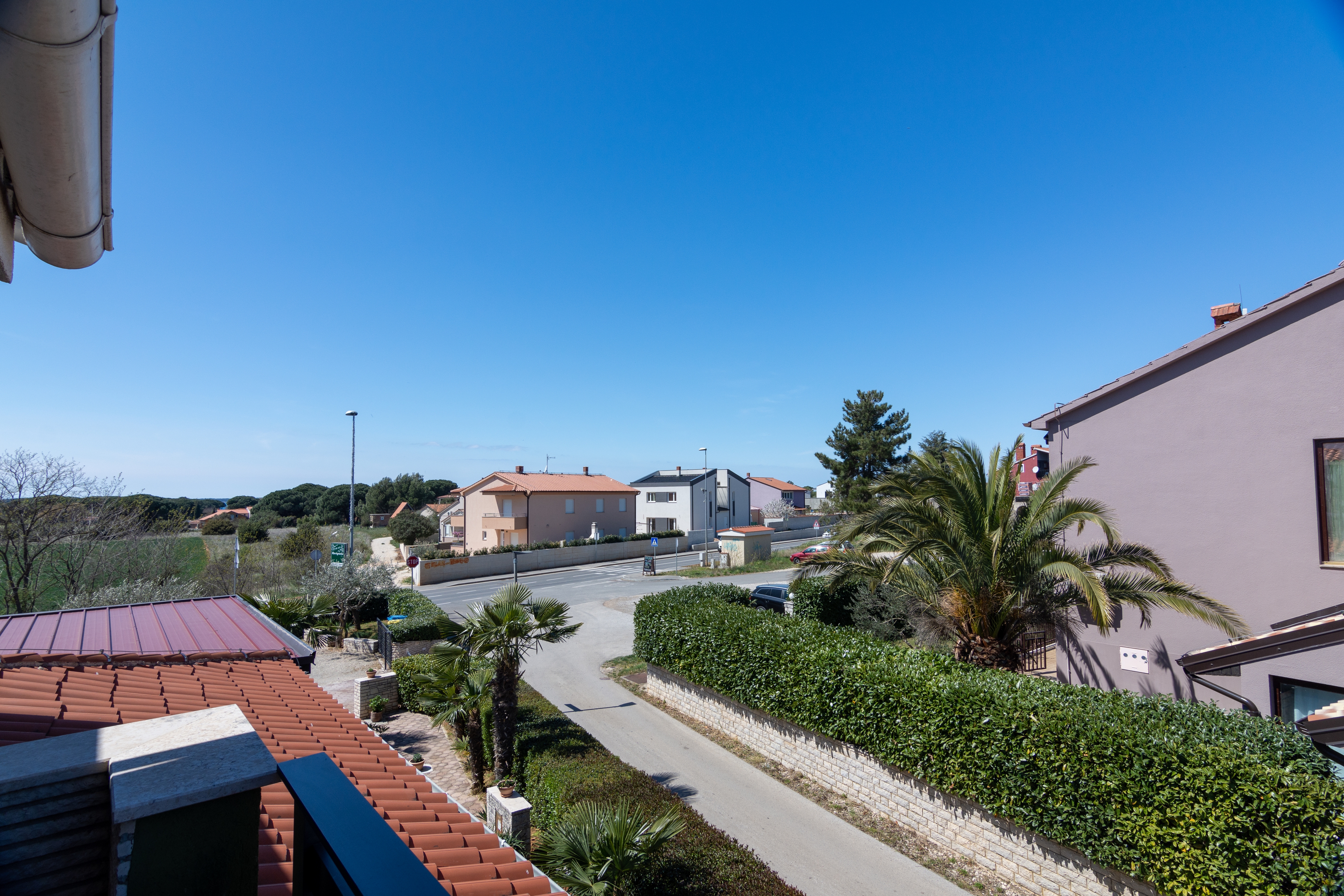 Two bedroom apartment with terrace Valbandon, Fažana  A-c