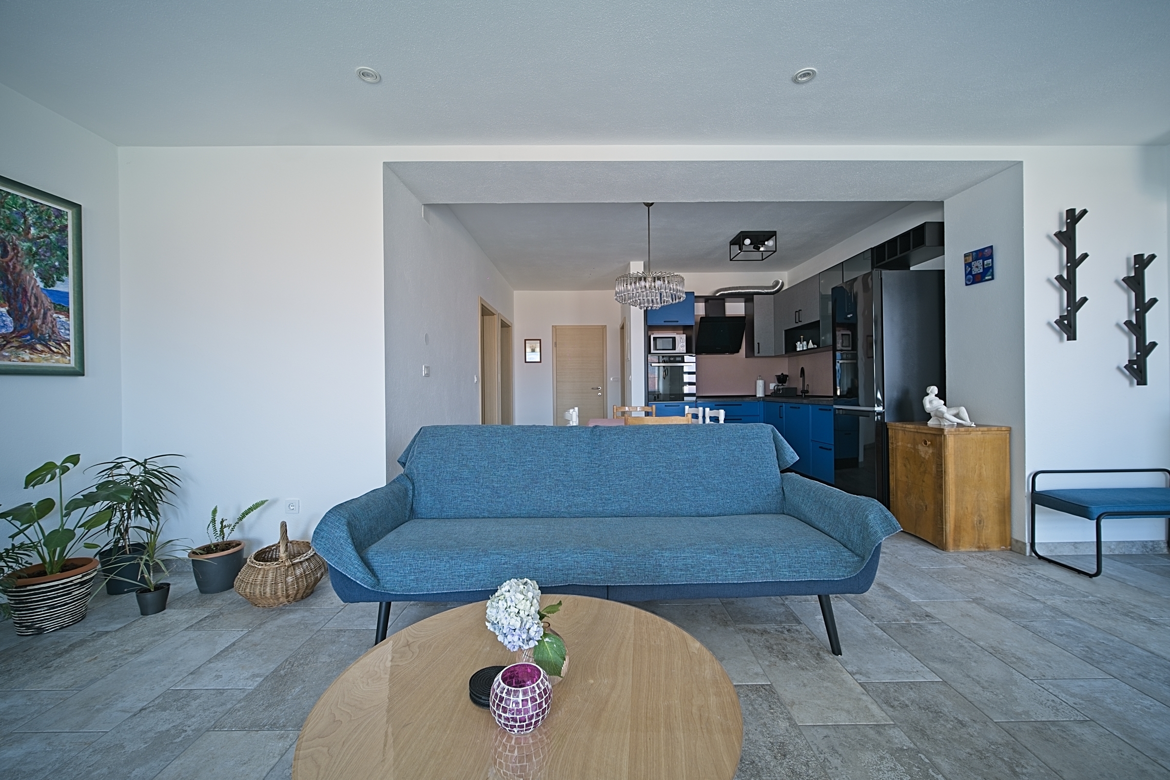 Two bedroom apartment with terrace and sea view Postira, Brač (A-22030-a)