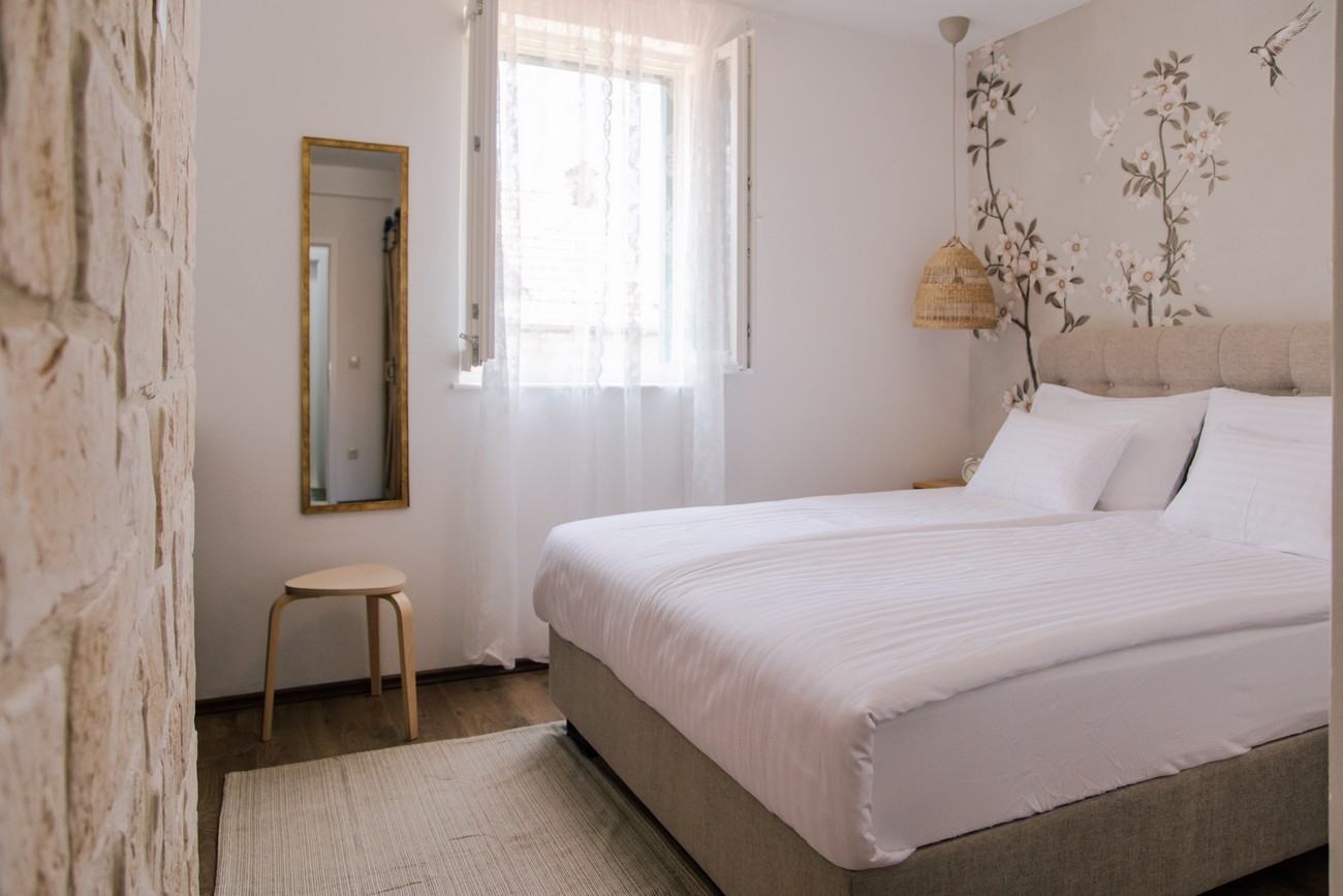 Three bedroom house with terrace Jelsa, Hvar  K