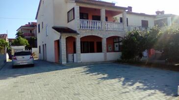 Property Rovinj, Rovinj, Property 2204 - Apartments with pebble beach.