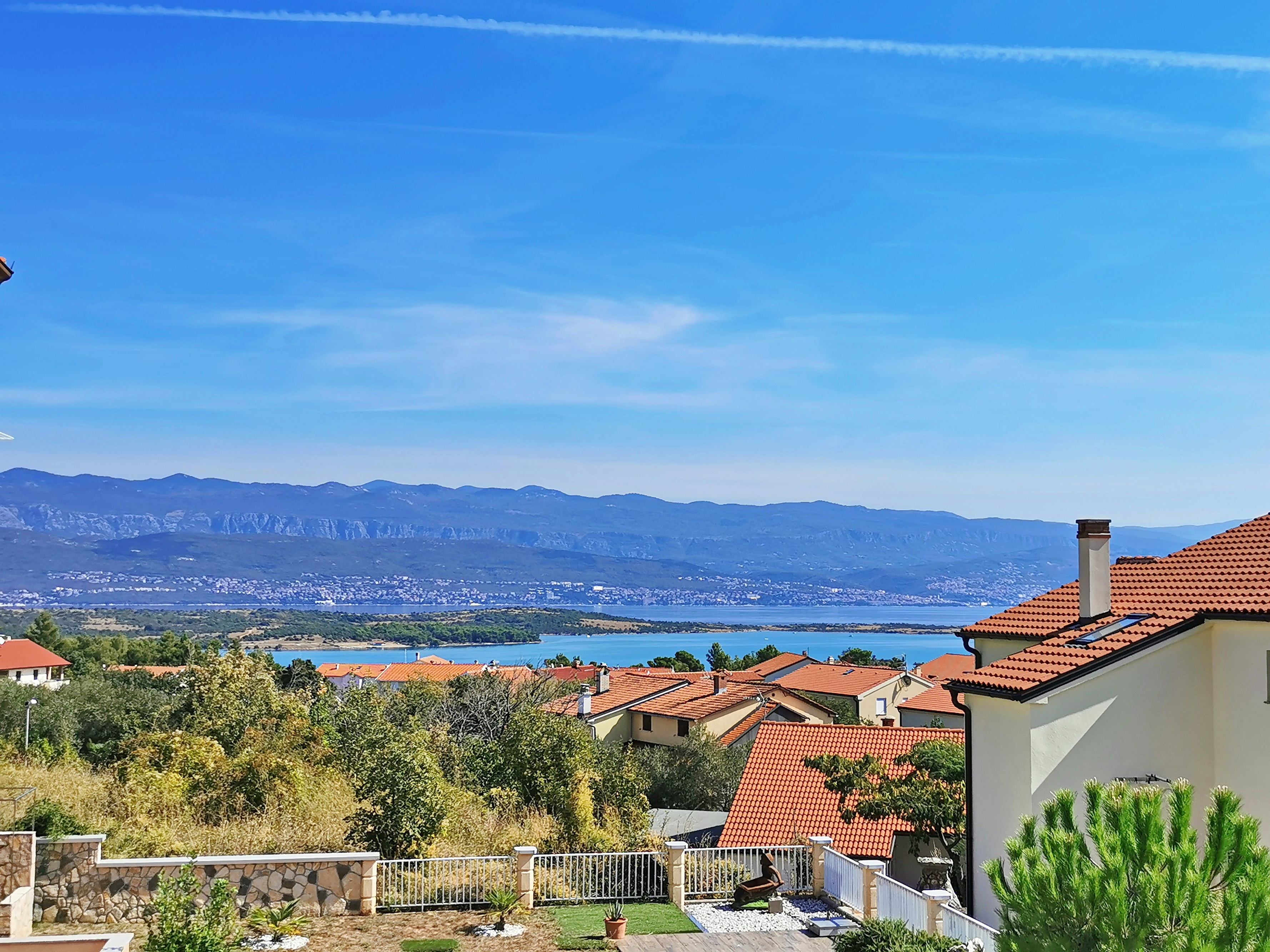 Two bedroom apartment with balcony and sea view Čižići, Krk  A-b