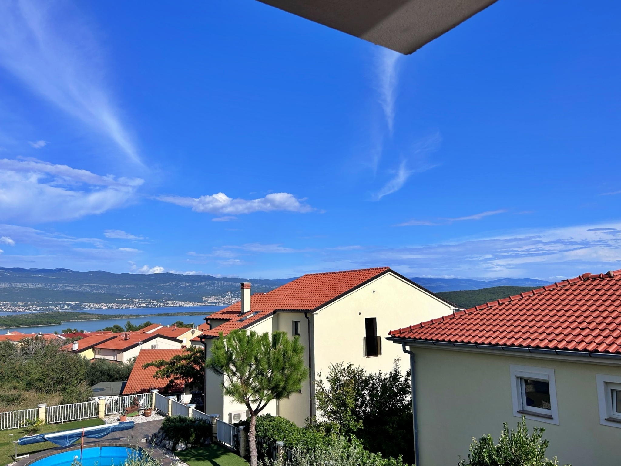 Two bedroom apartment with balcony and sea view Čižići, Krk  A-b