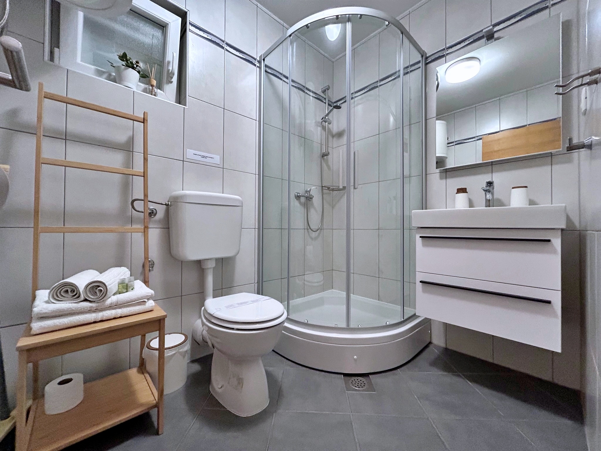 Two bedroom apartment with balcony and sea view Čižići, Krk  A-b