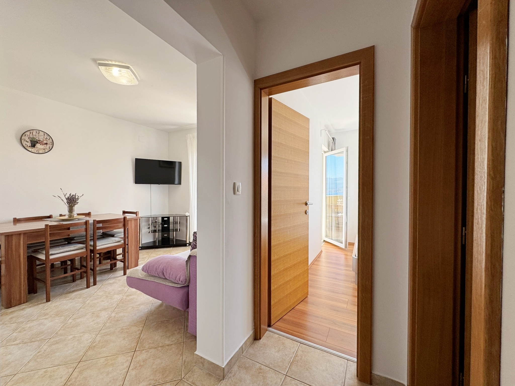 Two bedroom apartment with balcony and sea view Čižići, Krk  A-b