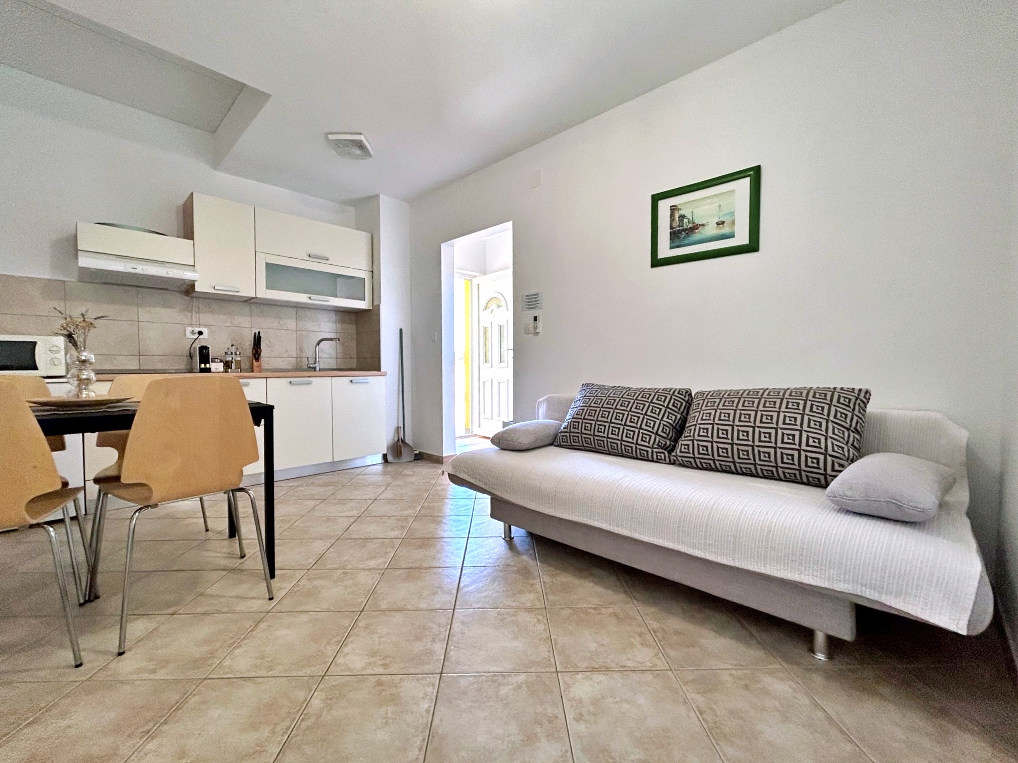 One bedroom apartment with balcony and sea view Čižići, Krk (A-22046-d)